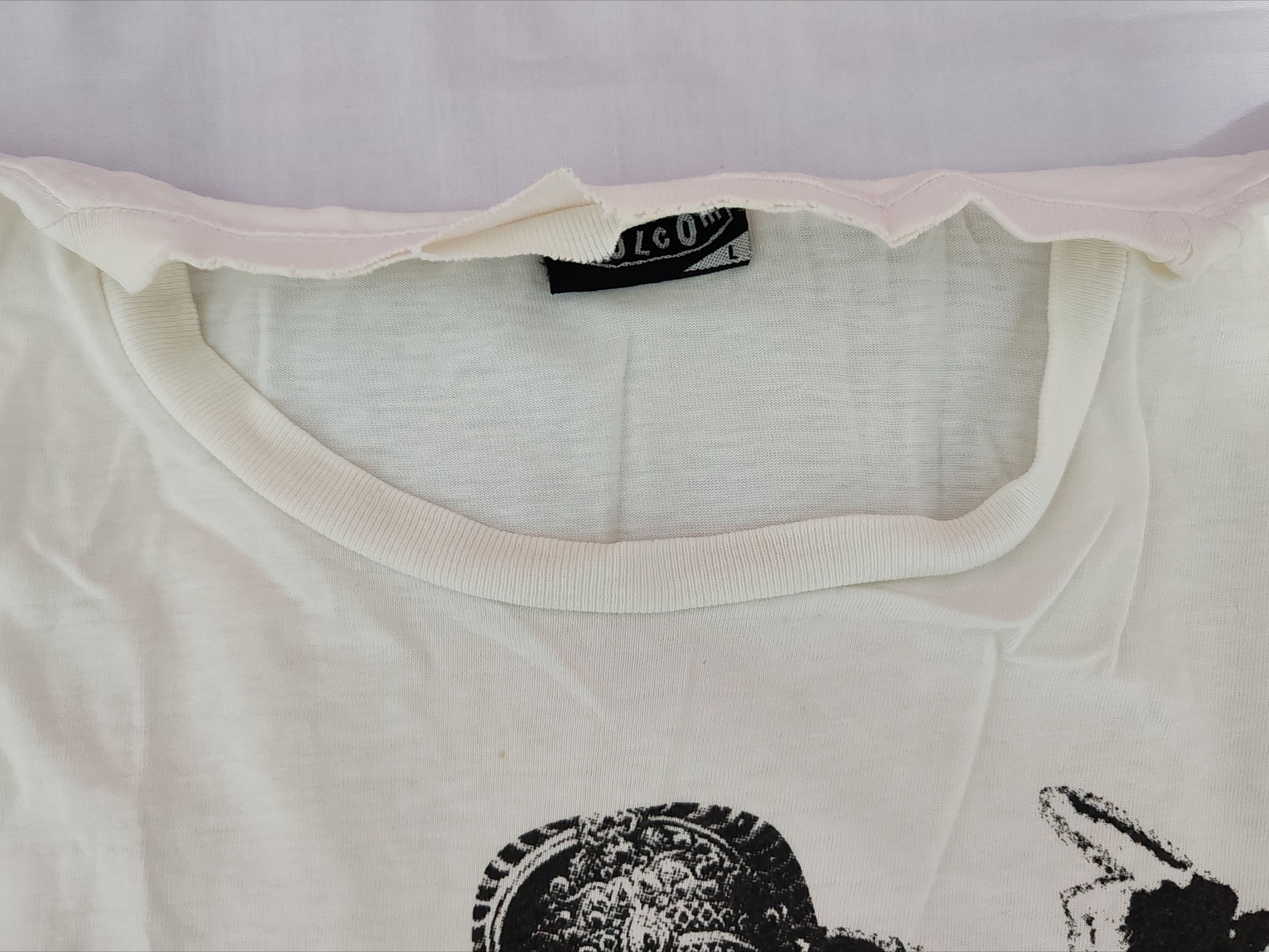 Seditionaries Vintage Volcom Seditionaries Punk Distressed Tee Skateboard Size US L / EU 52-54 / 3 - 4 Thumbnail