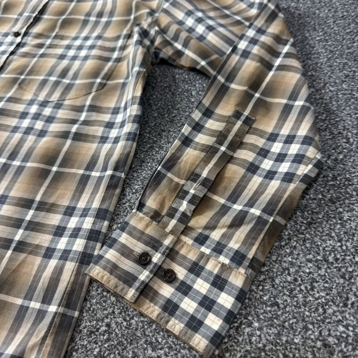 Burberry Vintage Burberry Shefford check long-sleeve shirt Size US M / EU 48-50 / 2 - 4 Thumbnail