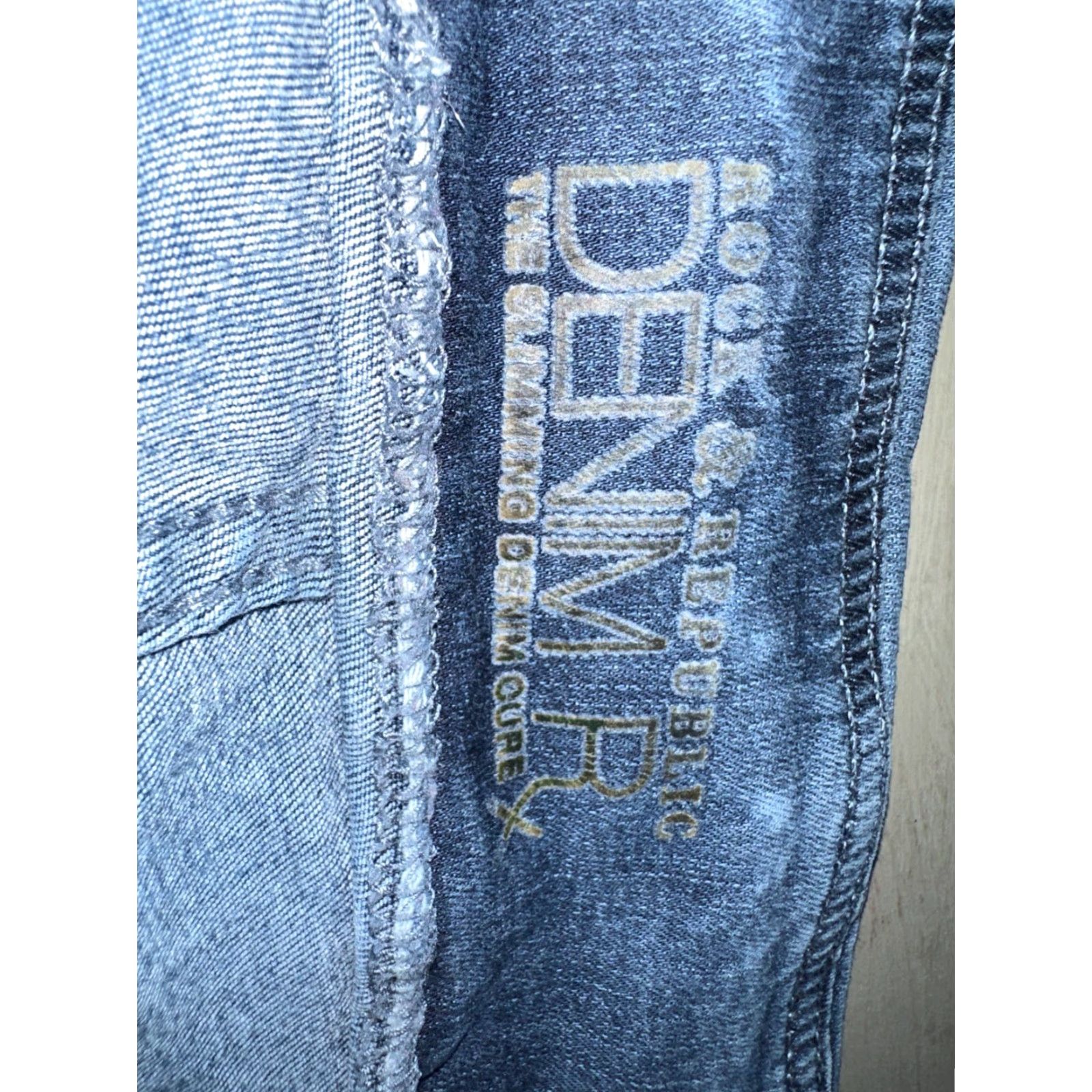 Vintage Rock & Republic Jeans Women Denim The Slimming Denim Cure Slimming Skinny Blue 12m Size 34" / US 12 / IT 48 - 4 Thumbnail