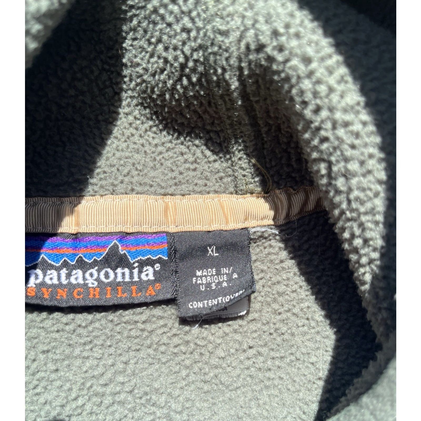 Patagonia Men's Patagonia Hoodie Green Solid XL Synchilla Zip USA Distress Active Outdoor Size US XL / EU 56 / 4 - 4 Thumbnail