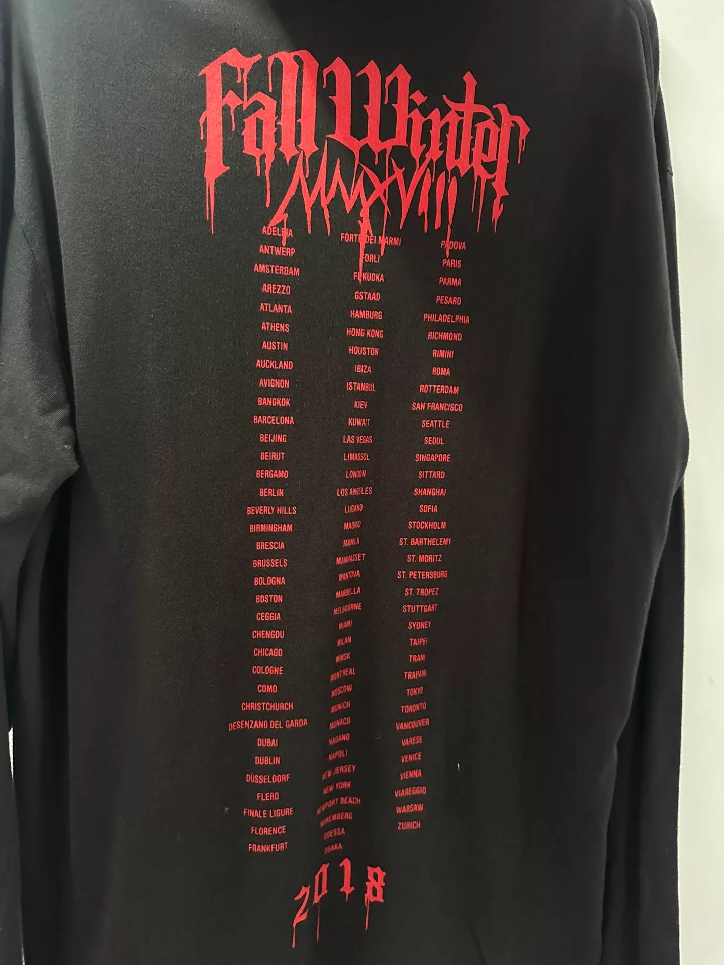 Vetements vetements 18ss blood drop sanskrit thin hoodie S Size US S / EU 44-46 / 1 - 4 Thumbnail