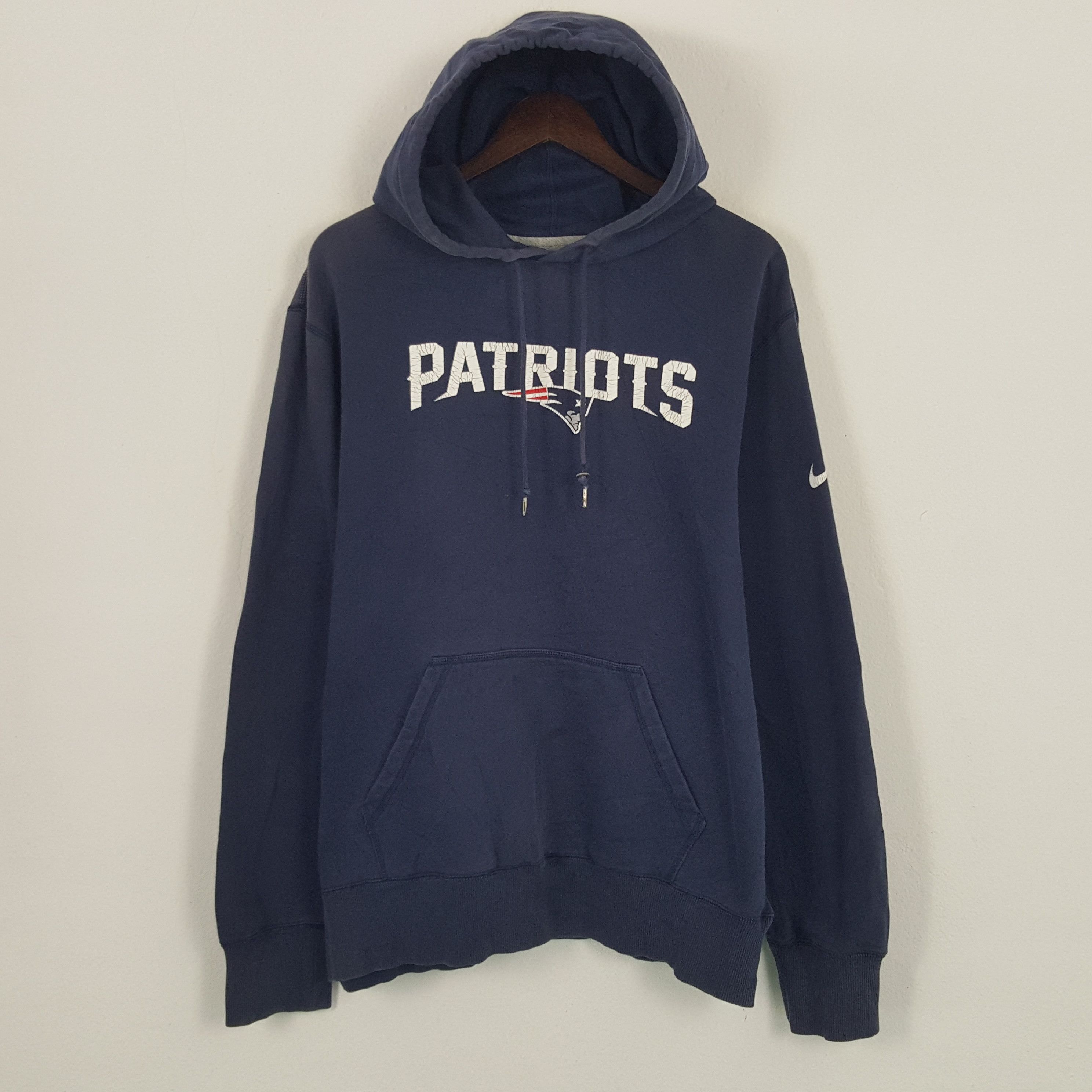 Nike × Vintage Vintage Nike Patriots Sweatshirt Hoodies Size US XXL / EU 58 / 5 - 1 Thumbnail