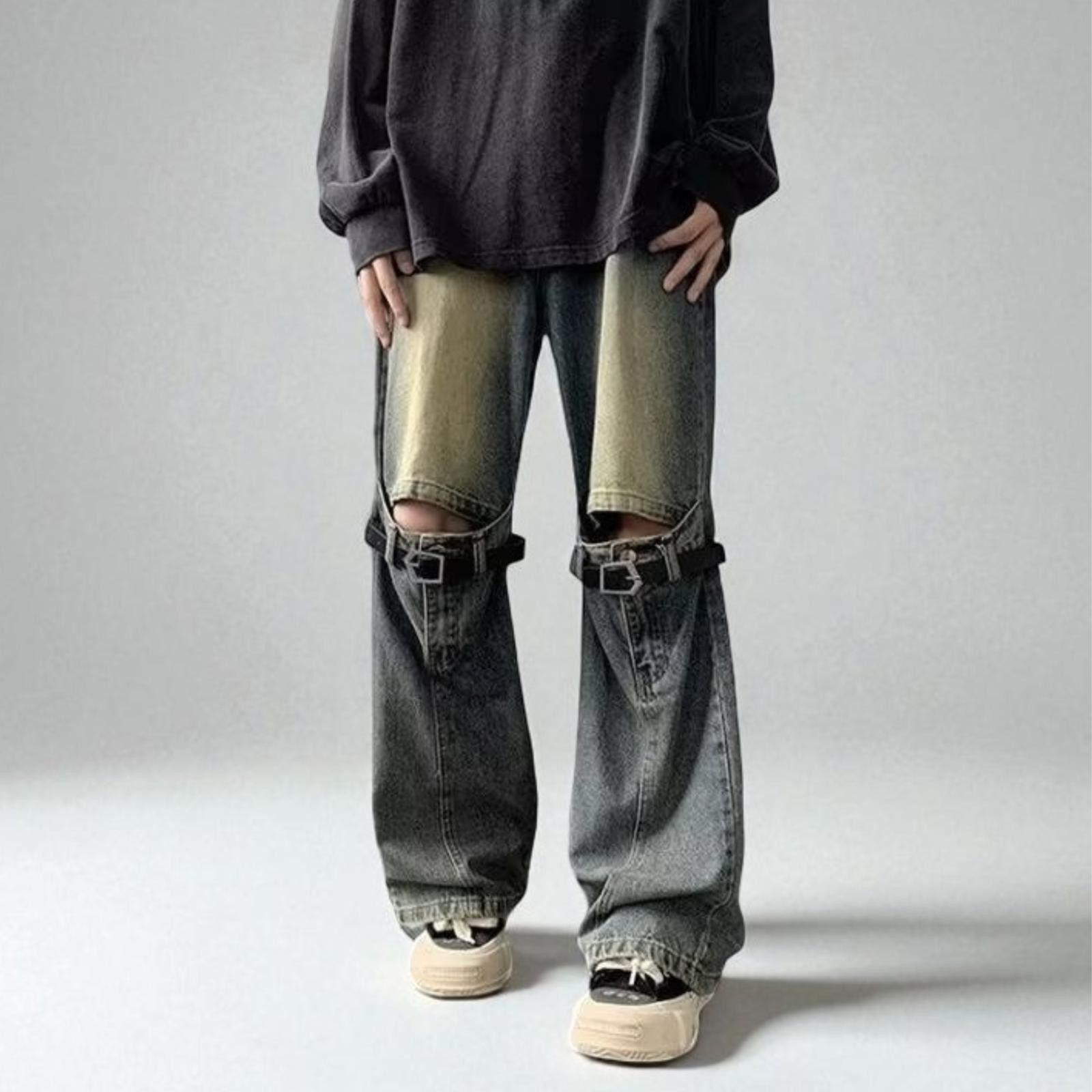 Knee Strap Flare Jeans