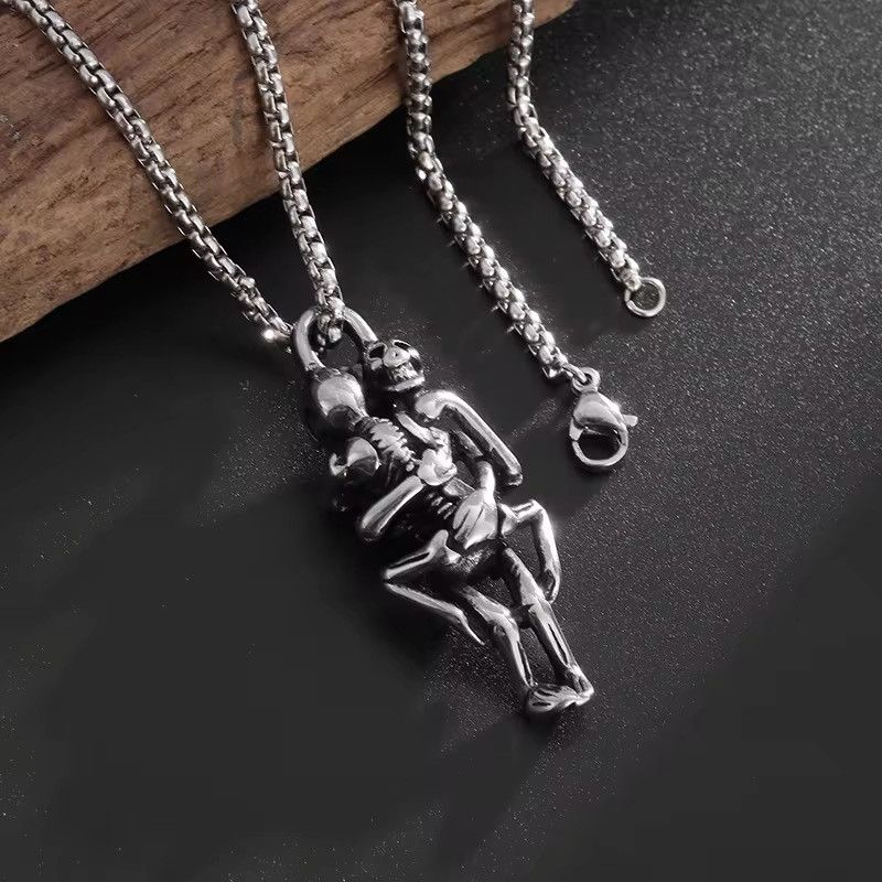 Jewelry Couple Skull Lover Hug Pendant Necklace Pendant Necklace Size ONE SIZE - 3 Thumbnail
