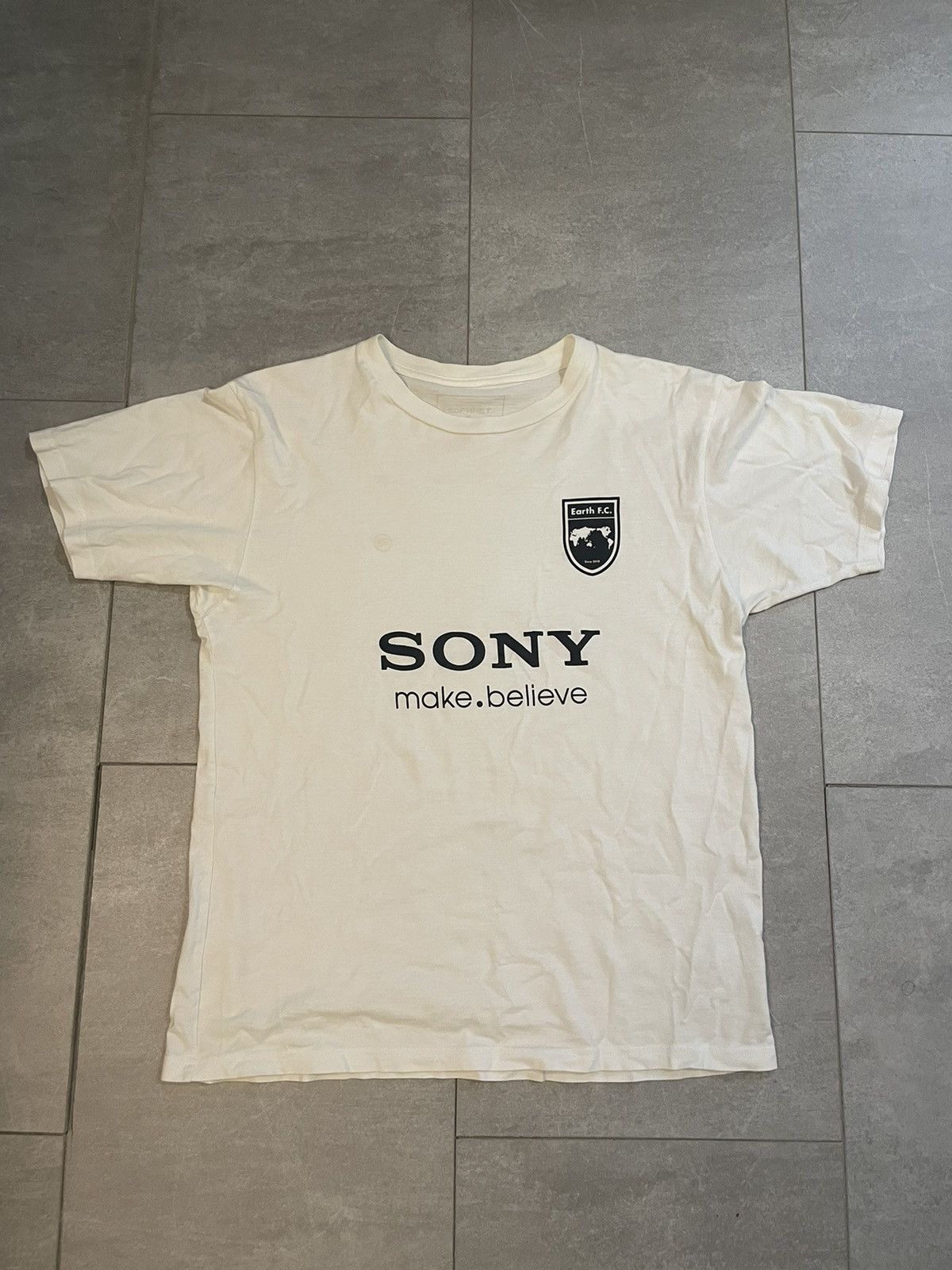 Japanese Brand 2010 SONY Earth F.C. Tee by SOPH. Size US S / EU 44-46 / 1 - 1 Thumbnail