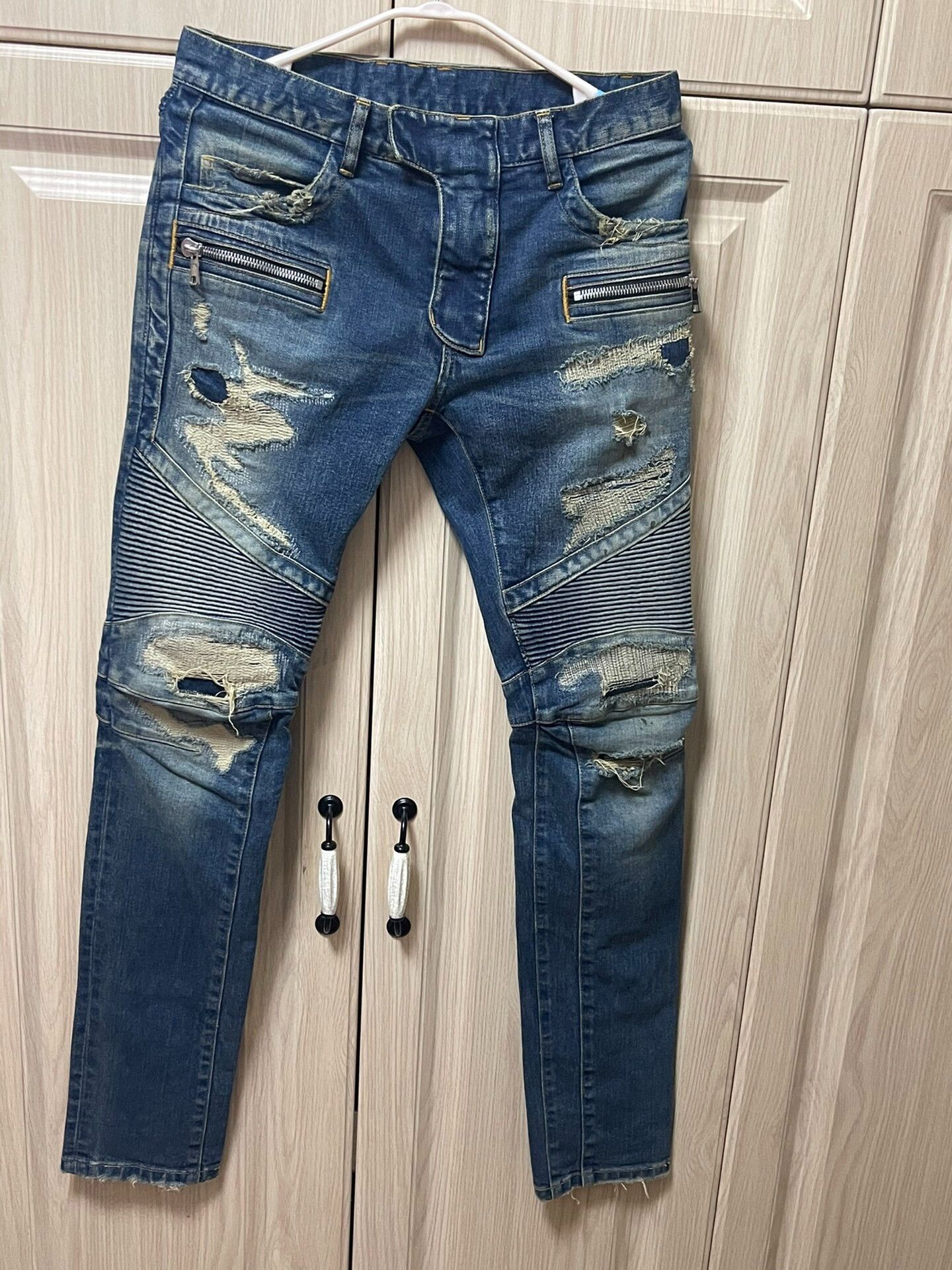 Balmain Balmain Distressed Denim Jeans for Men Size US 29 - 1 Thumbnail