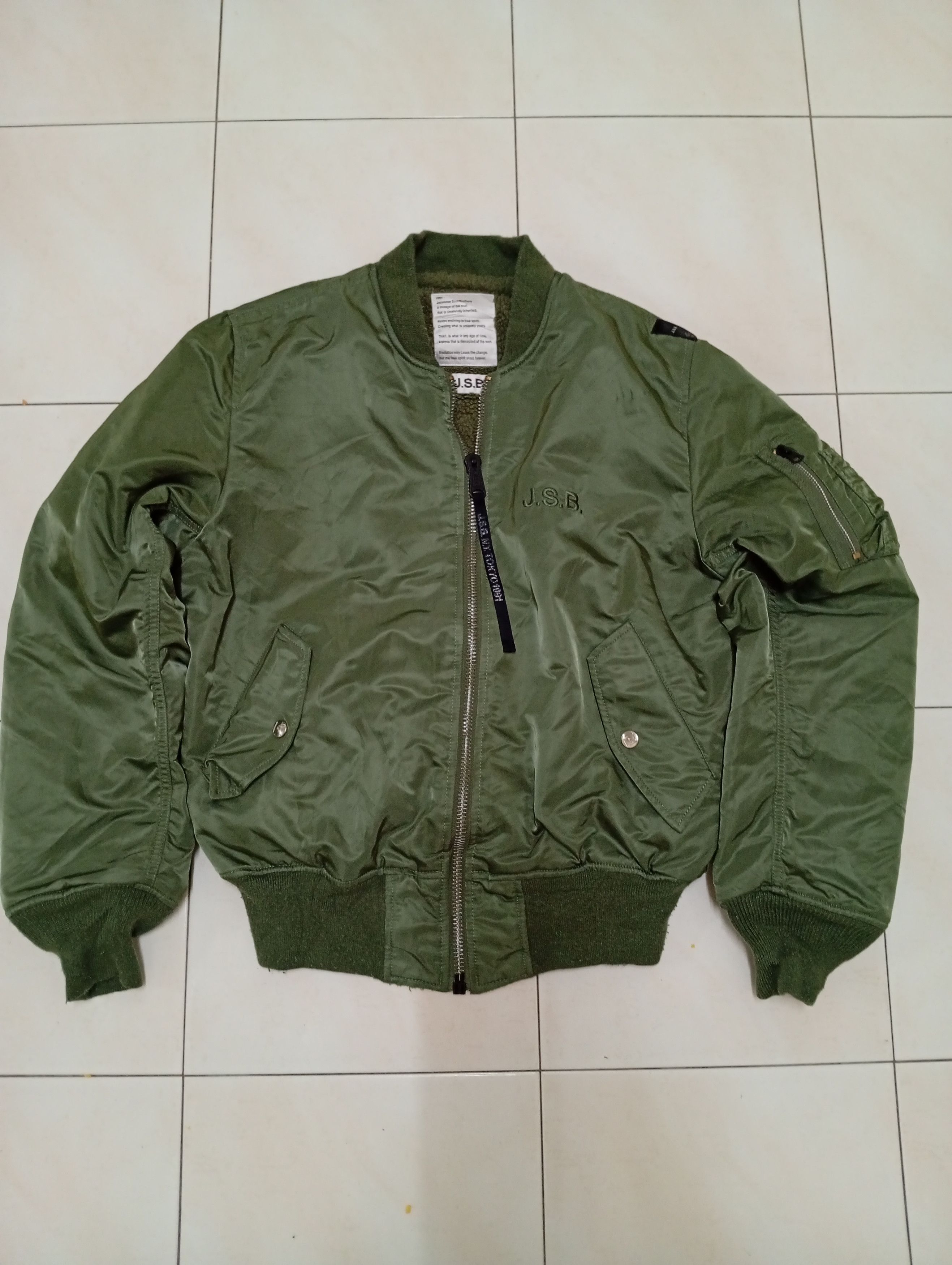 Alpha Industries J.soul brother X alpha industries Size US L / EU 52-54 / 3 - 11 Thumbnail