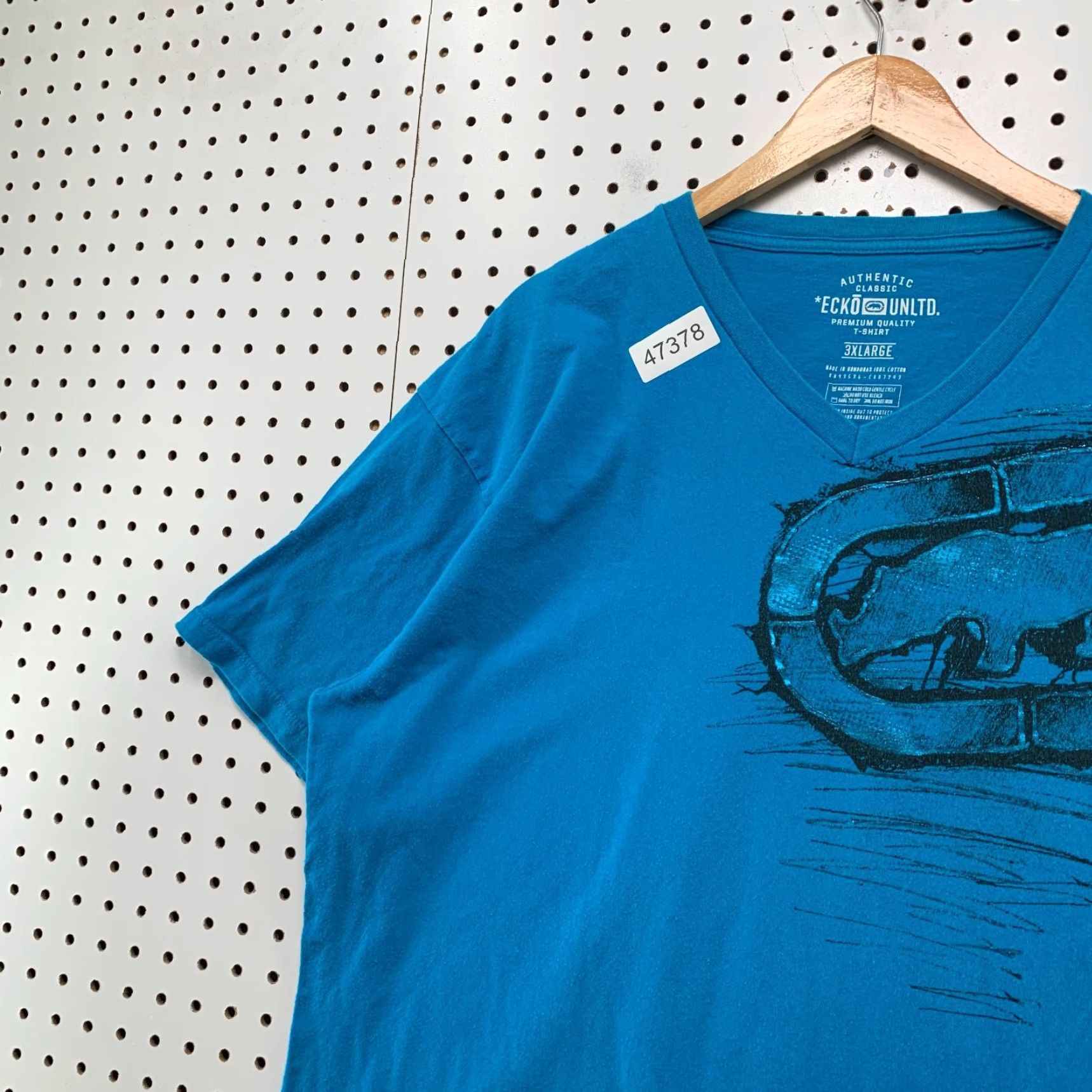 Ecko Unltd. VINTAGE Ecko Unltd T Shirt Mens 3XL Blue Graffiti Rhino V Neck Hip Hop Shirt Mens 3XL Blue Graffiti Rhino V Neck Hip Hop Size US XXL / EU 58 / 5 - 5 Thumbnail
