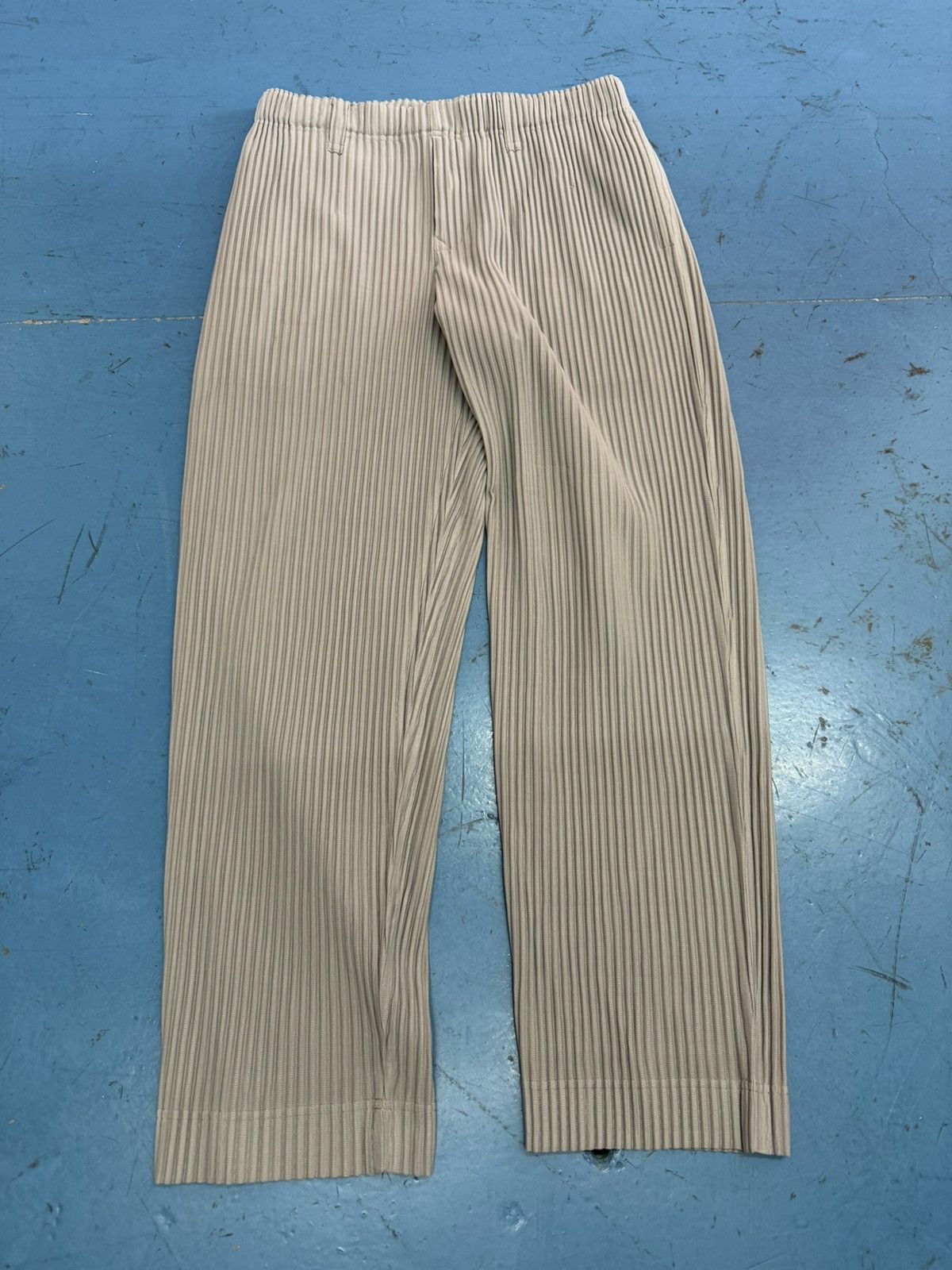 Homme Plisse Issey Miyake HP26-JF162 HOMME PLISSE GREY PANTS Size US 34 / EU 50 - 1 Thumbnail