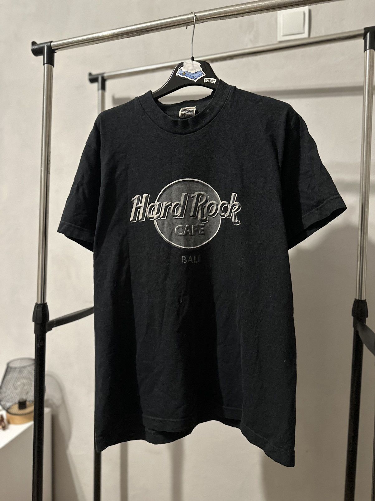 Hard Rock Cafe Vintage Y2K Hard Rock Cafe Bali Tee Size US L / EU 52-54 / 3 - 4 Thumbnail