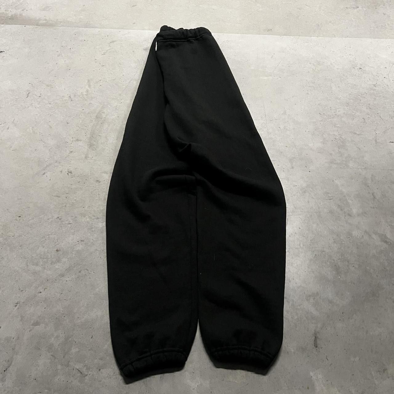 Vintage Vintage Y2K/2000s Black Essential Sweatpants ! Size US 34 / EU 50 - 2 Thumbnail