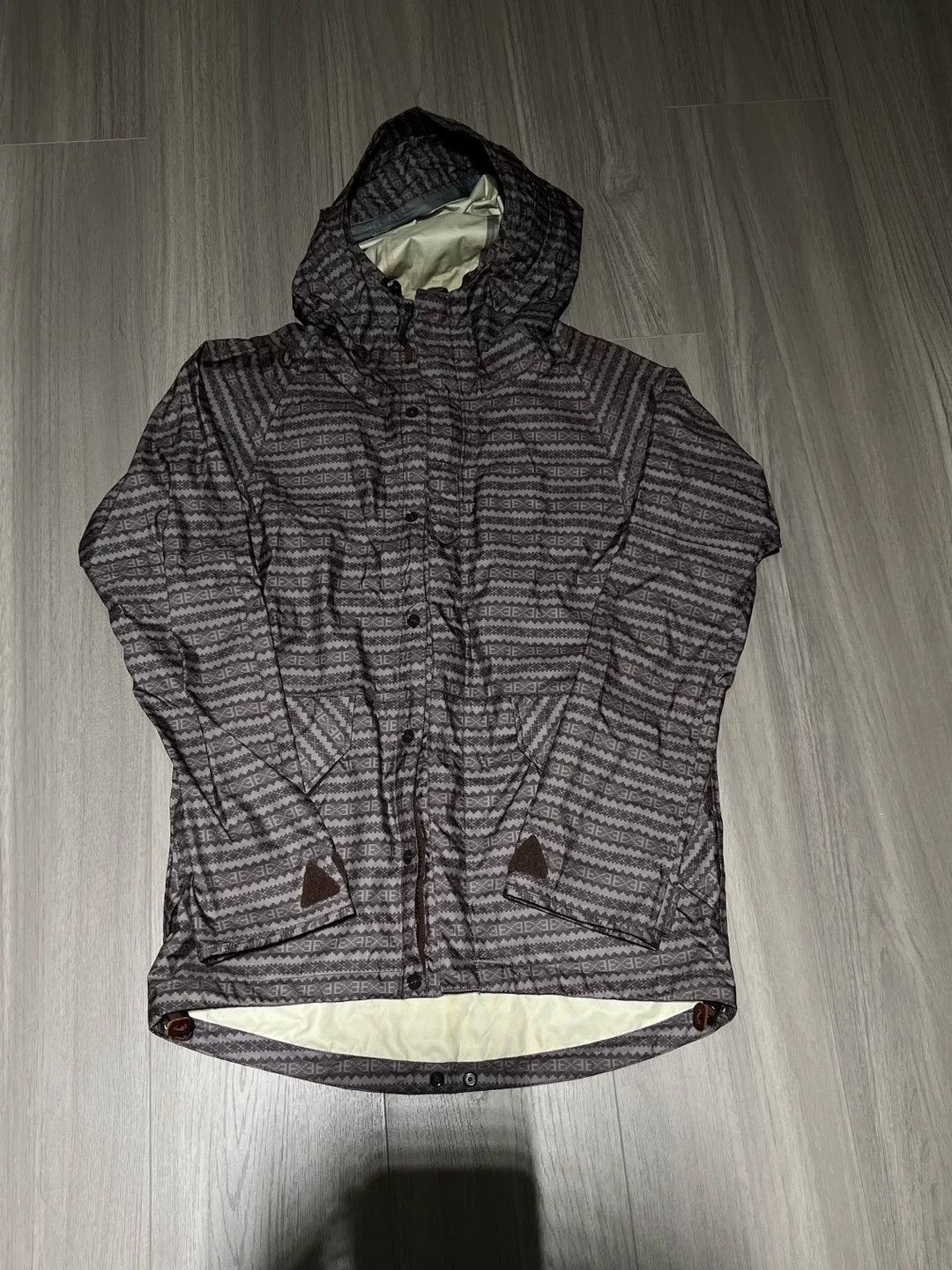 Visvim Gray Patterned Hooded Hardshell Jacket Size US S / EU 44-46 / 1 - 1 Thumbnail