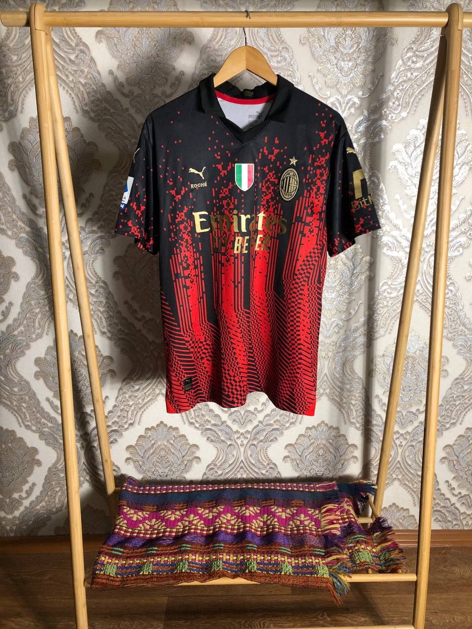 Puma VINTAGE PUMA FC MILAN ITALY SOCCER JERSEY RETRO BLOKE Y2K Size US XXL / EU 58 / 5 - 2 Thumbnail
