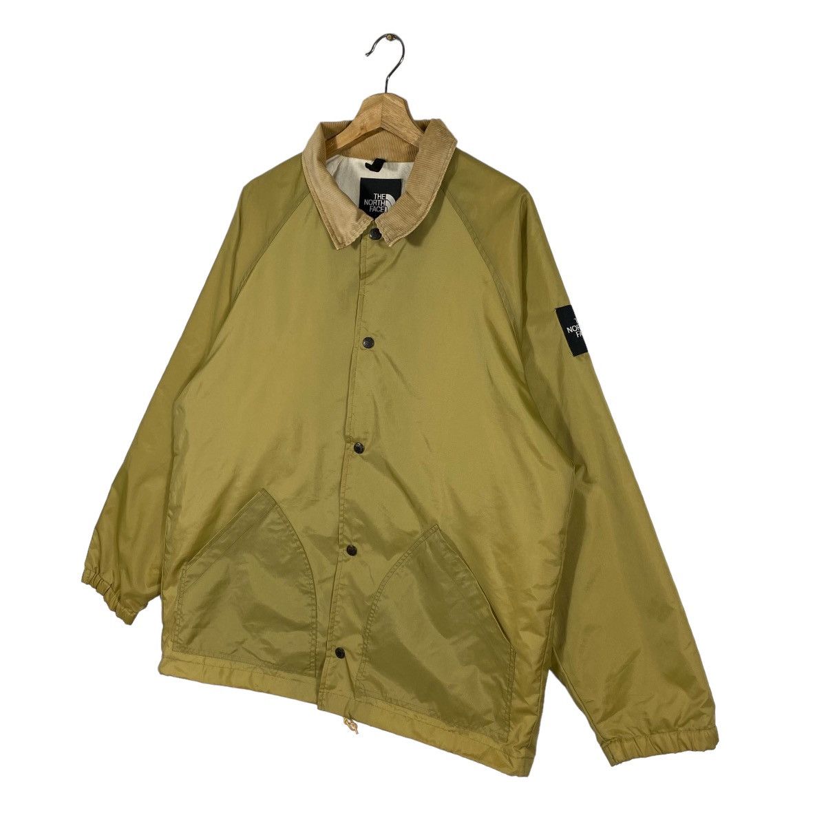 The North Face The North Face Snap Button Patch Logo Light Jacket Size US L / EU 52-54 / 3 - 3 Thumbnail