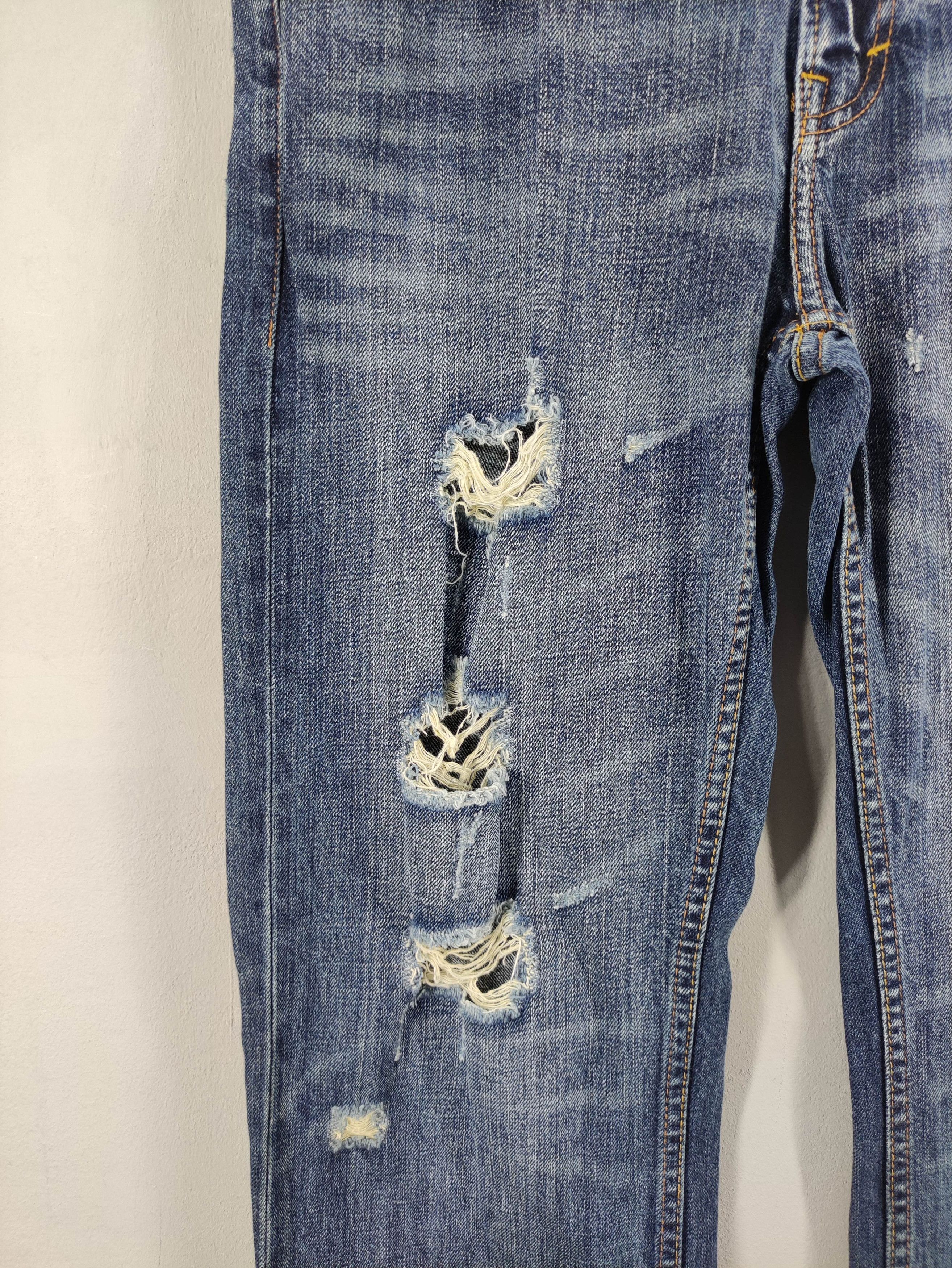 Japanese Brand Vintage Uj Jeans Distressed Denim Size US 32 / EU 48 - 2 Thumbnail