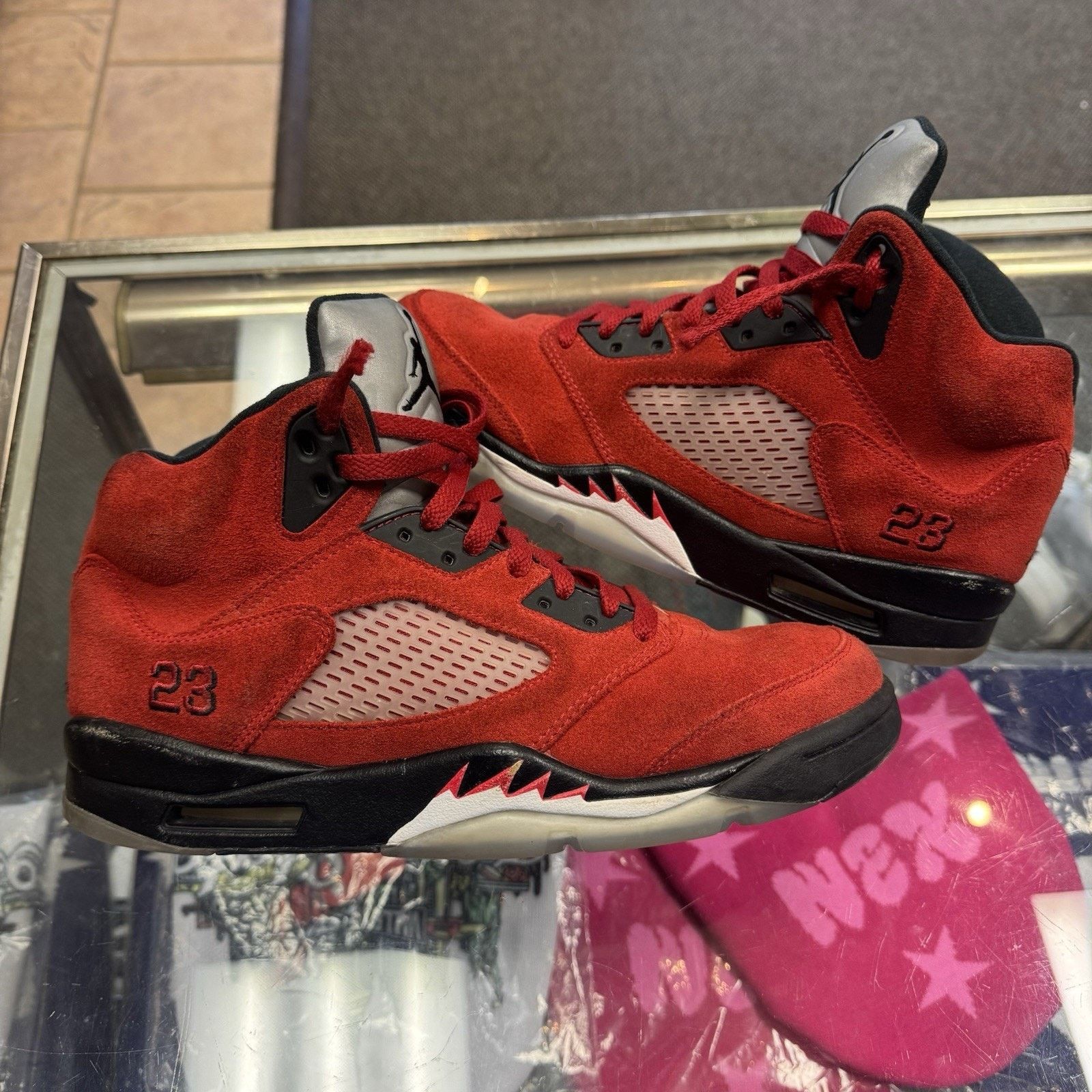 Jordan Brand Size 9.5 - Air Jordan 5 Retro Raging Bull SuedeVERY CLEAN 🧼 Size US 9.5 / EU 42-43 - 1 Thumbnail