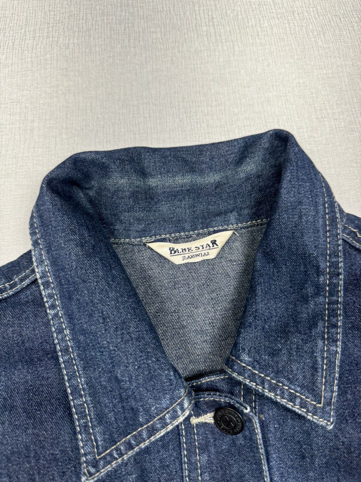 Vintage Blue Star Vintage Denim Jacket Women’s size 14 Size XL / US 12-14 / IT 48-50 - 4 Thumbnail