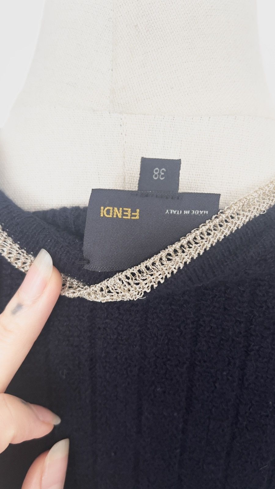 Fendi Fendi Cardigan – Cashmere – Size M – Very Good Condition Size S / US 4 / IT 40 - 10 Thumbnail