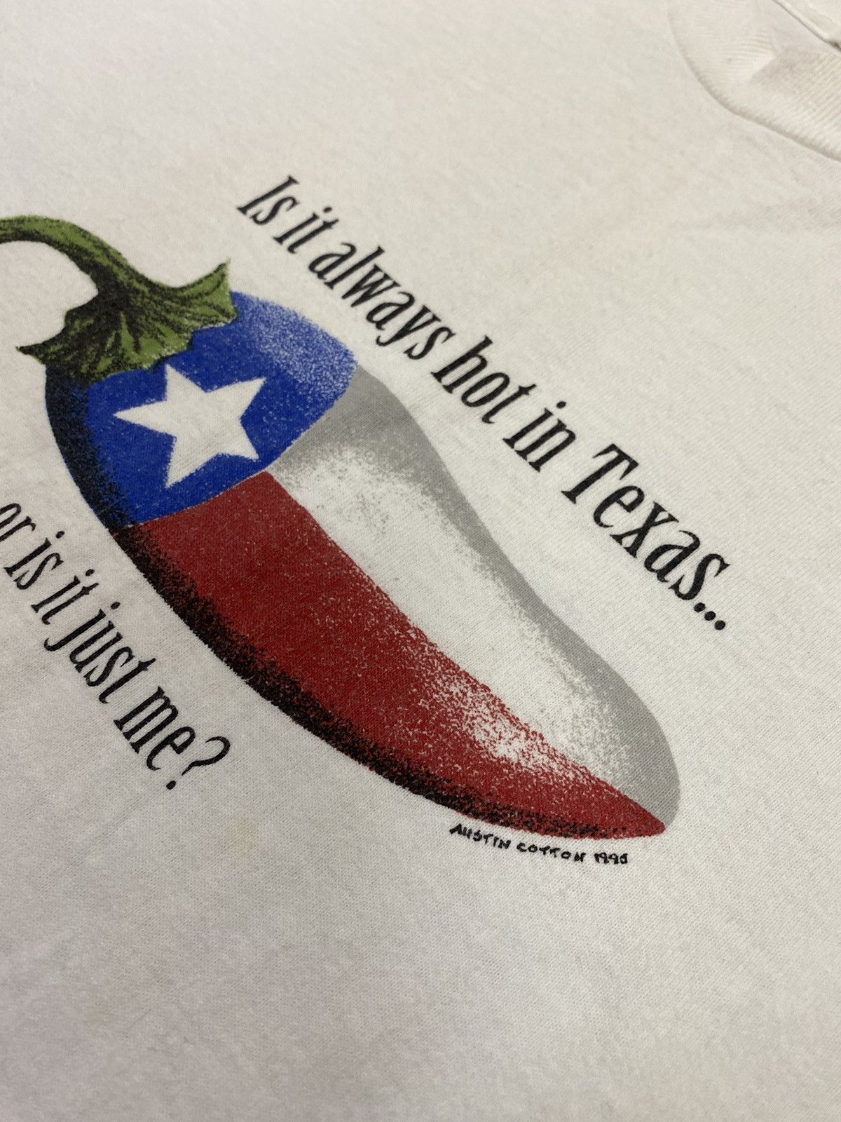 Vintage Vintage Is it always hot in Texas Tee Size US L / EU 52-54 / 3 - 3 Thumbnail