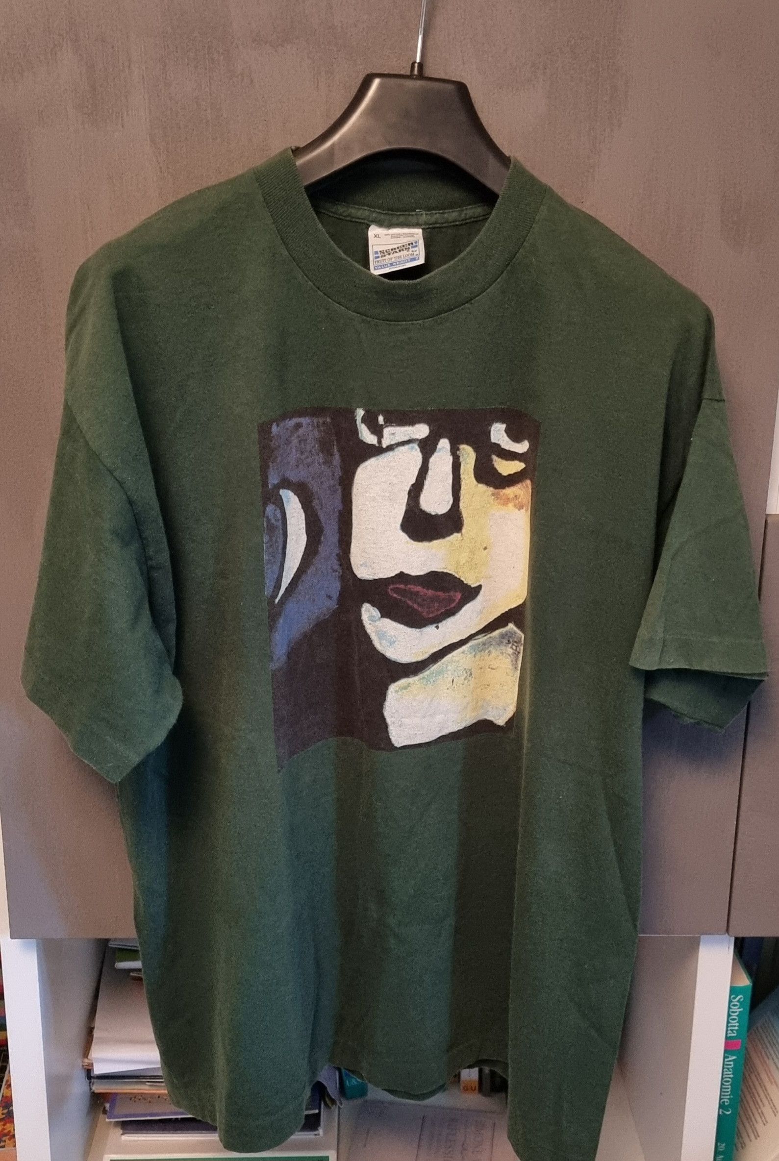 Vintage Vintage 90s dEUS "In a Bar" Tour Tee Screen Stars XL VGC SS Size US XL / EU 56 / 4 - 1 Thumbnail