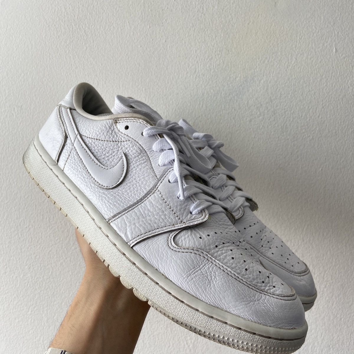 Jordan Brand Jordan 1 Retro Low Golf Triple White Size US 11.5 / EU 44-45 - 2 Thumbnail