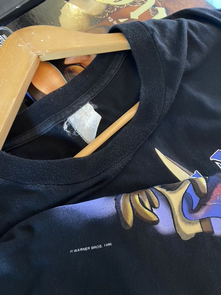 Public Enemy 1996 Vintage Looney Tunes Public Enemy Wile E Coyote Tee Size US L / EU 52-54 / 3 - 6 Thumbnail