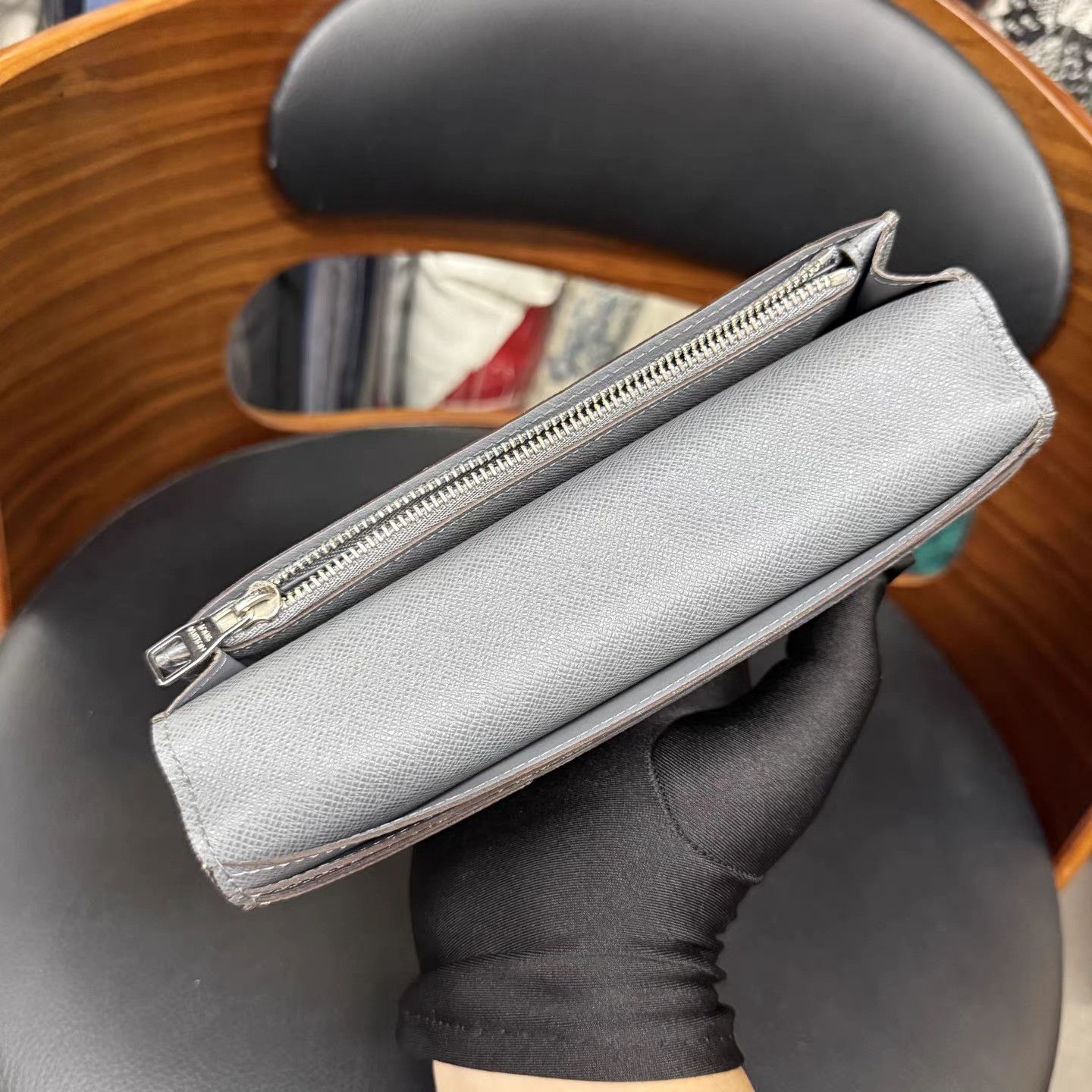 Louis Vuitton Louis Vuitton Gray Long Bi-fold Leather Wallet K15 Size ONE SIZE - 5 Thumbnail