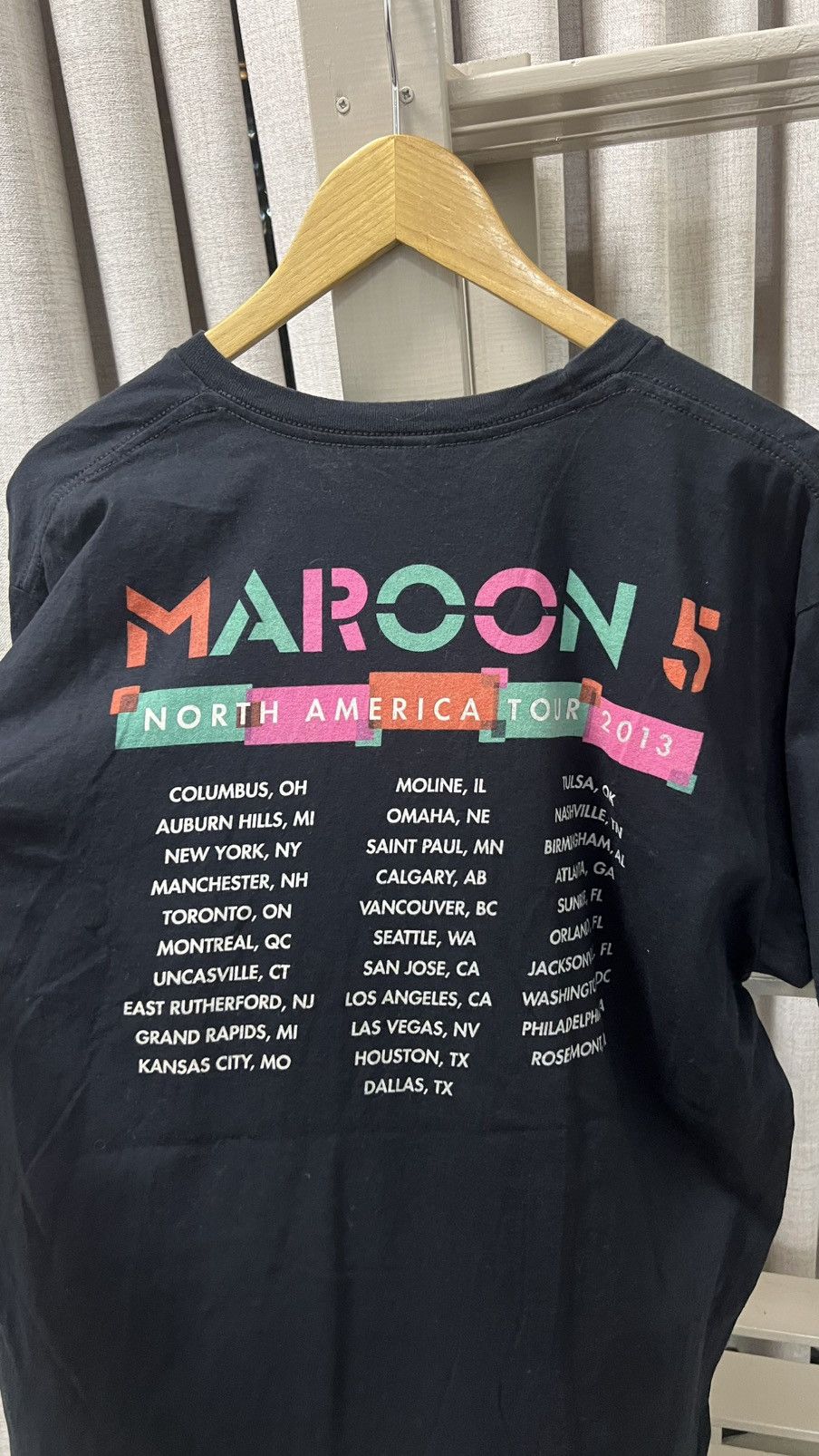 Band Tees 2013 Maroon 5 North American Tour Tee Size US XL / EU 56 / 4 - 4 Thumbnail