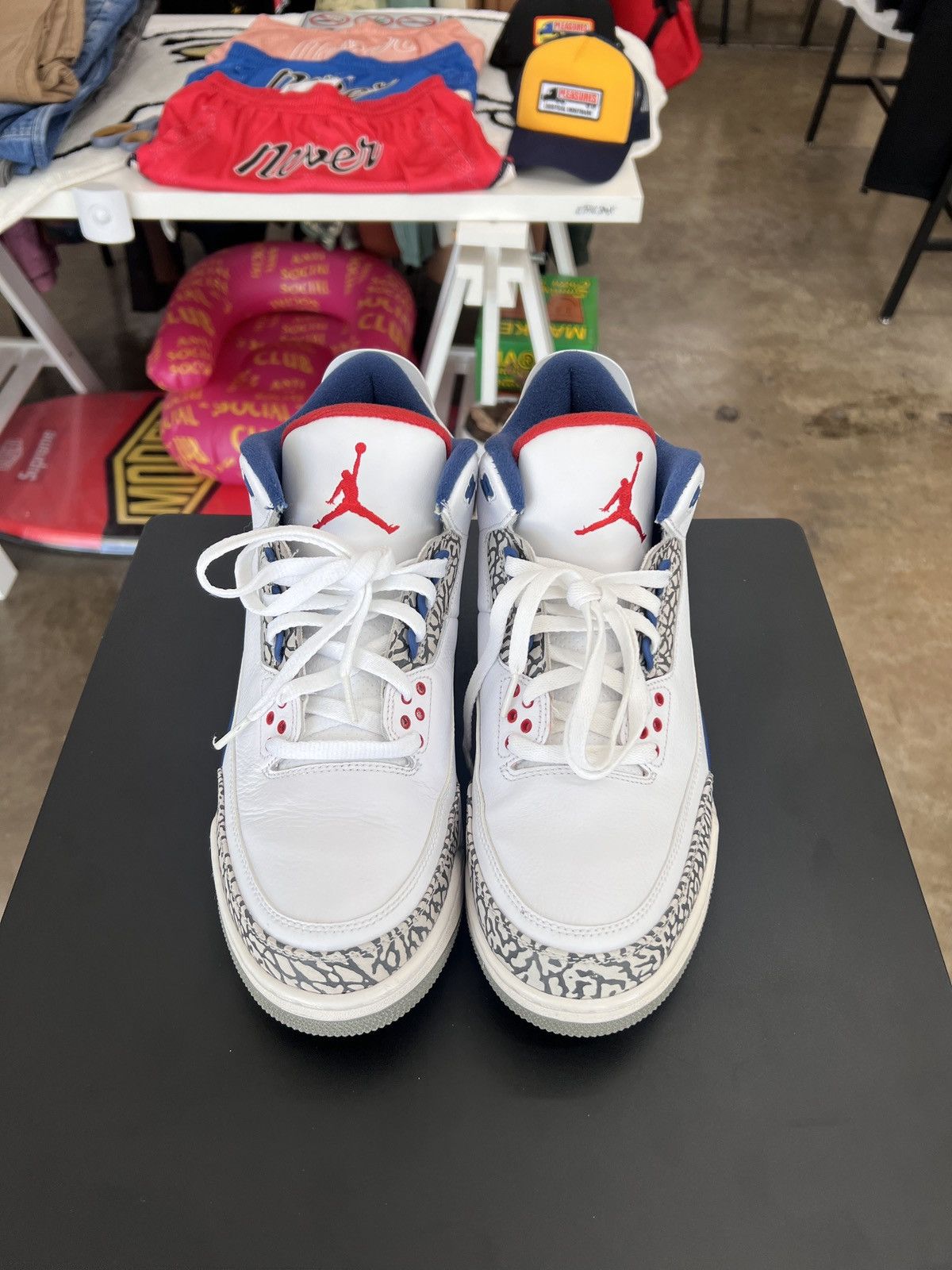Jordan Brand Air Jordan 3 True Blue Sz. 12 (2016) Size US 12 / EU 45 - 2 Thumbnail