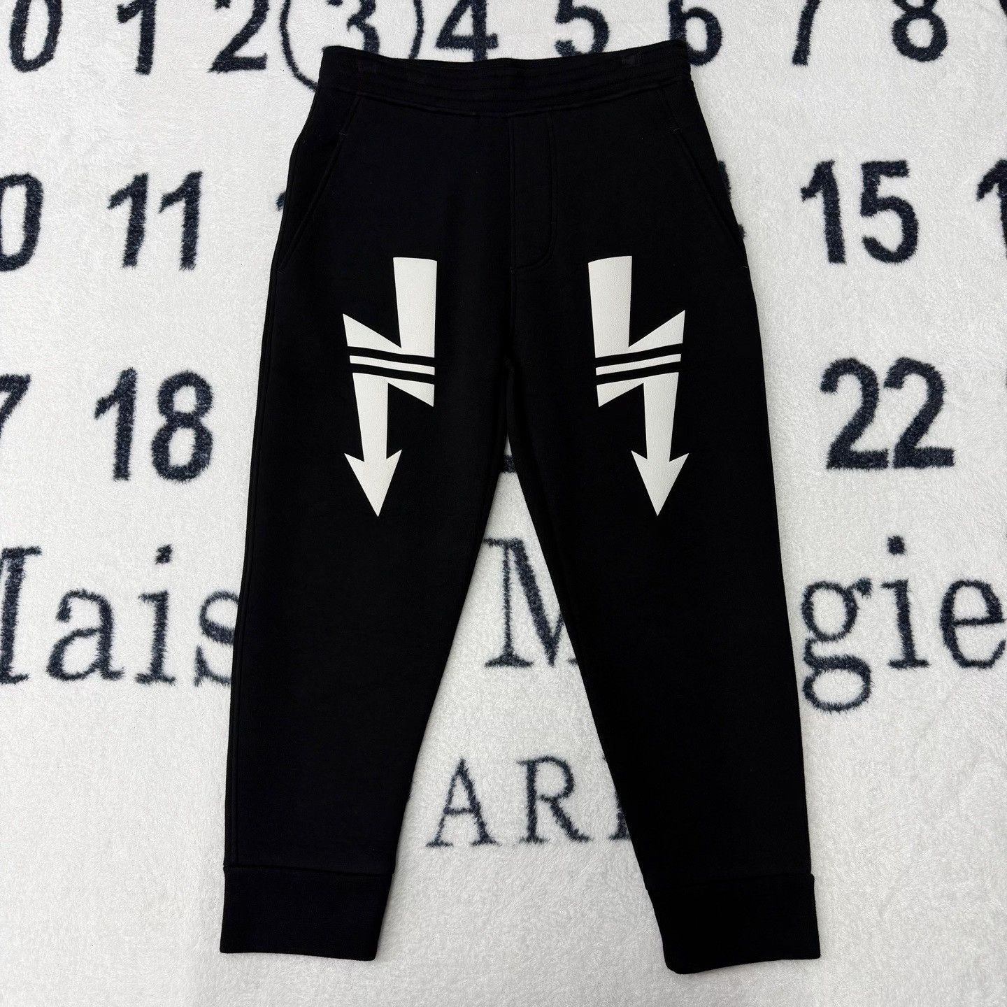 Neil Barrett Neil Barrett Black Sweatpants 32 Men Size US 32 / EU 48 - 1 Thumbnail