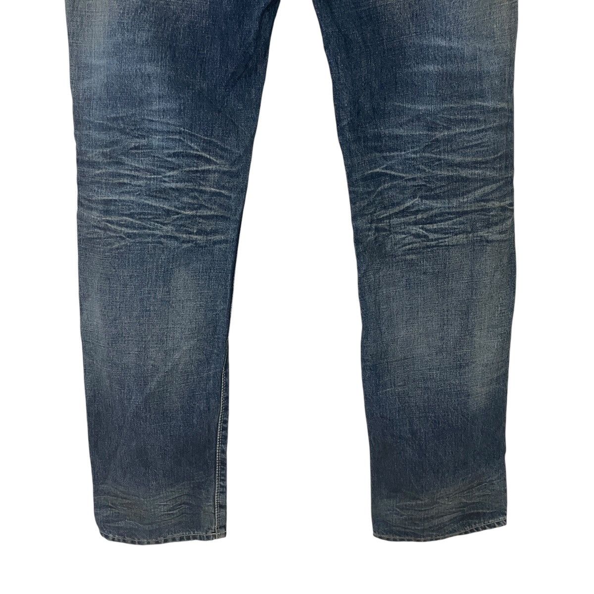 Vanquish Vintage Vanquish Gold Distressed Denim Size US 35 - 9 Thumbnail
