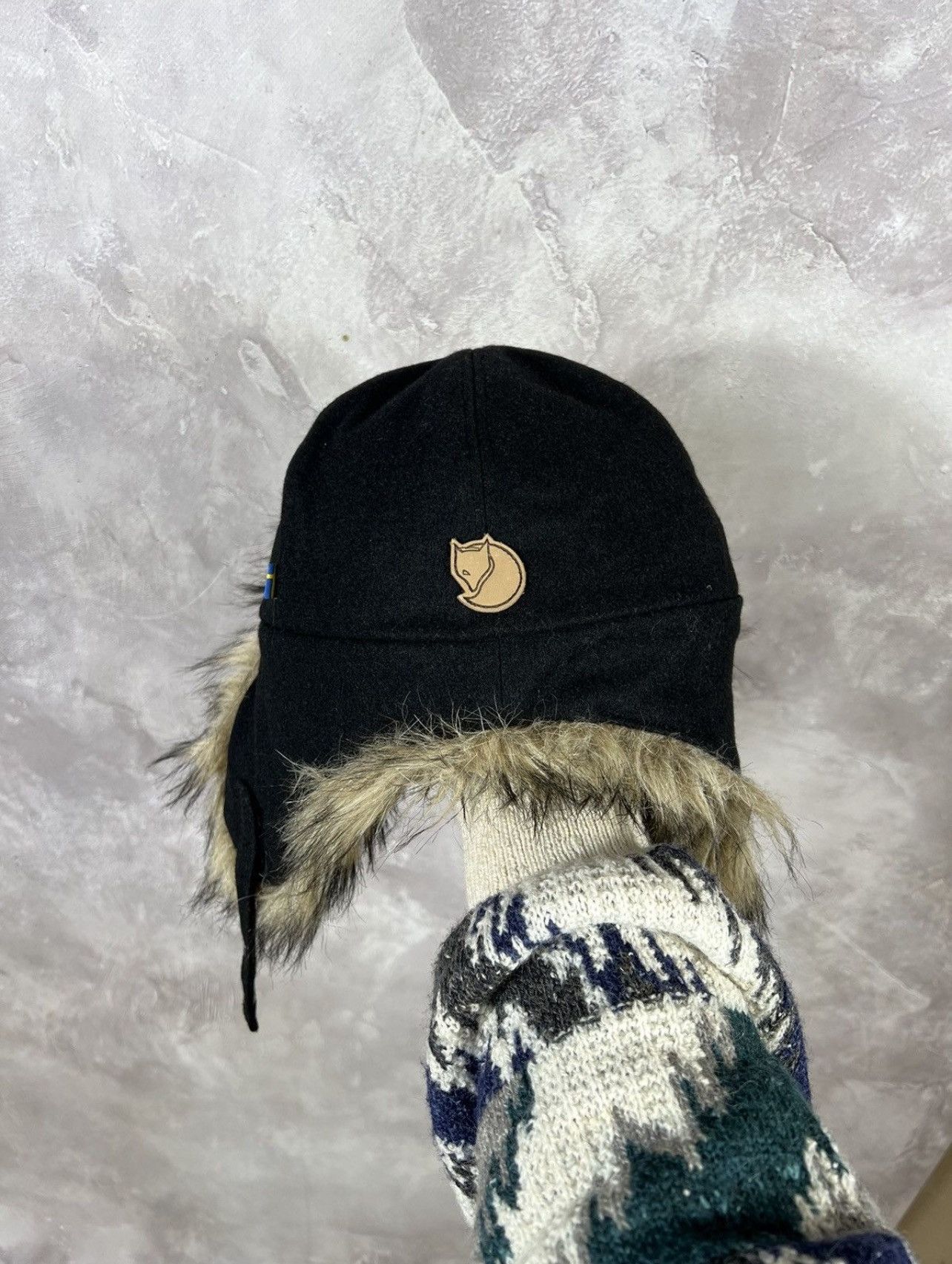 Fjallraven Vintage IfSixWasNine Style Fjal Raven Fur Fuzzy Ushanka Hat Size ONE SIZE - 3 Thumbnail