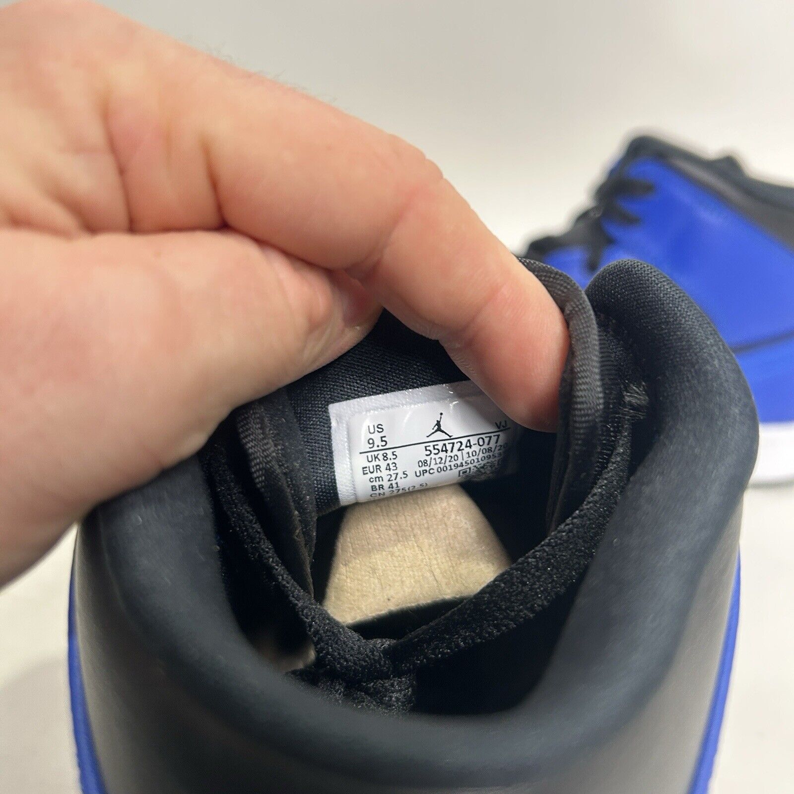 Nike Nike Air Jordan 1 Mid Retro “Hyper Royal” 2024 Size US 9.5 / EU 42-43 - 7 Thumbnail