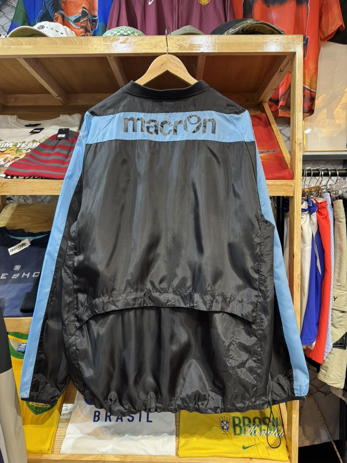Macron Aston Villa 2012-13 Macron Drill Top Size US XL / EU 56 / 4 - 2 Thumbnail