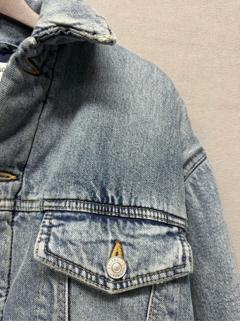 Balenciaga Balenciaga size 36 Oversized washed denim cotton coat jack Size XS / US 0-2 / IT 36-38 - 3 Thumbnail