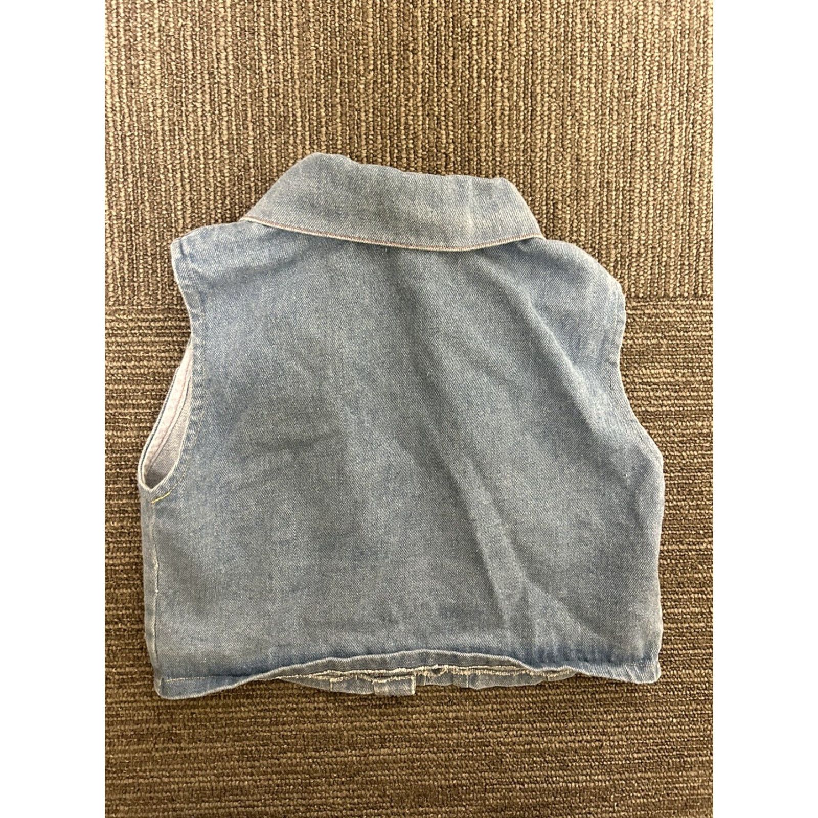 Denime VINTAGE 6T Girls Denim Embroidered Vest Blue Flowers Denim Embroidered Vest 6T Girls Blue Flowers Arts & Crafts 1990s Womens Girls Size US S / EU 44-46 / 1 - 6 Thumbnail