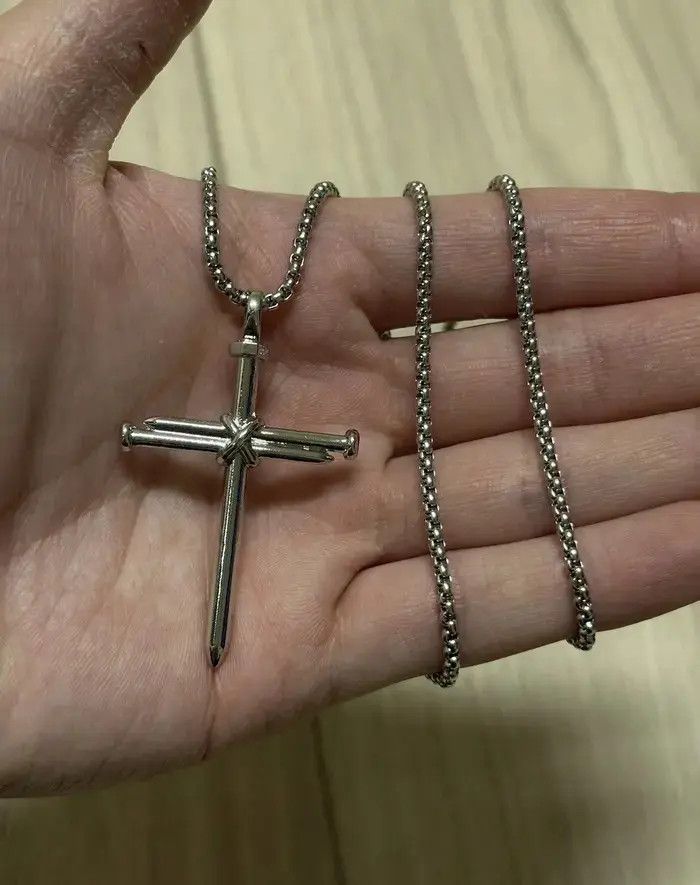 Jewelry Nail Cross Necklace Size ONE SIZE - 5 Thumbnail