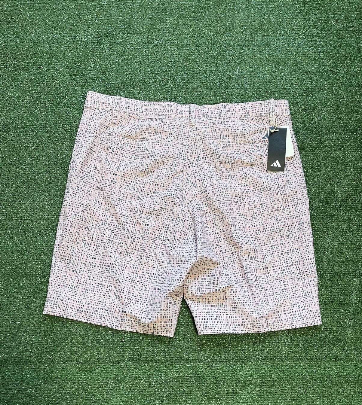 Adidas Golf Club ULT 365 Shorts Mens Size 36” IT0159 Geo Pin