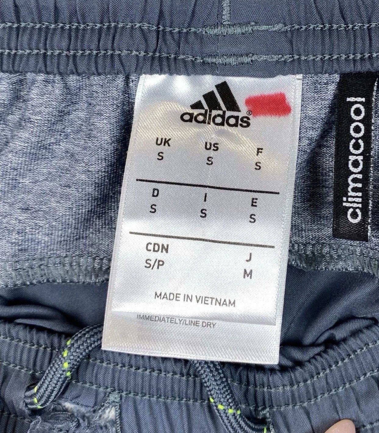 Adidas Adidas Real Madrid 2015-2016 Away Soccer Football Shorts Size US 30 / EU 46 - 5 Thumbnail