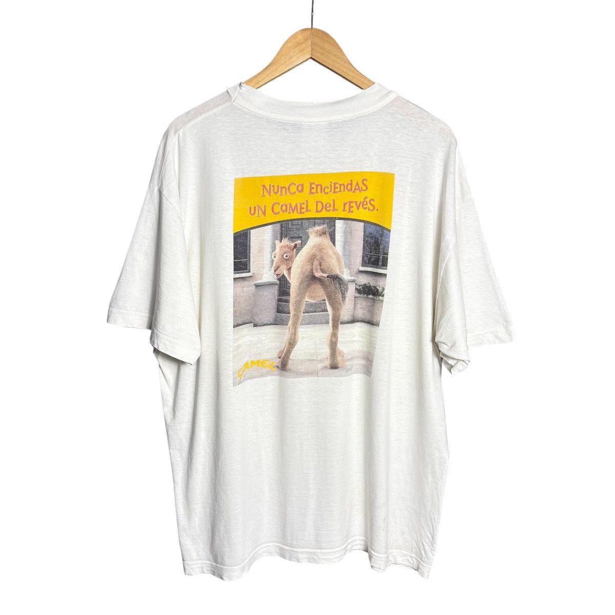 Camel × Vintage Vintage 90s Camel Cigarettes Graphic T-Shirt Size US XL / EU 56 / 4 - 1 Thumbnail