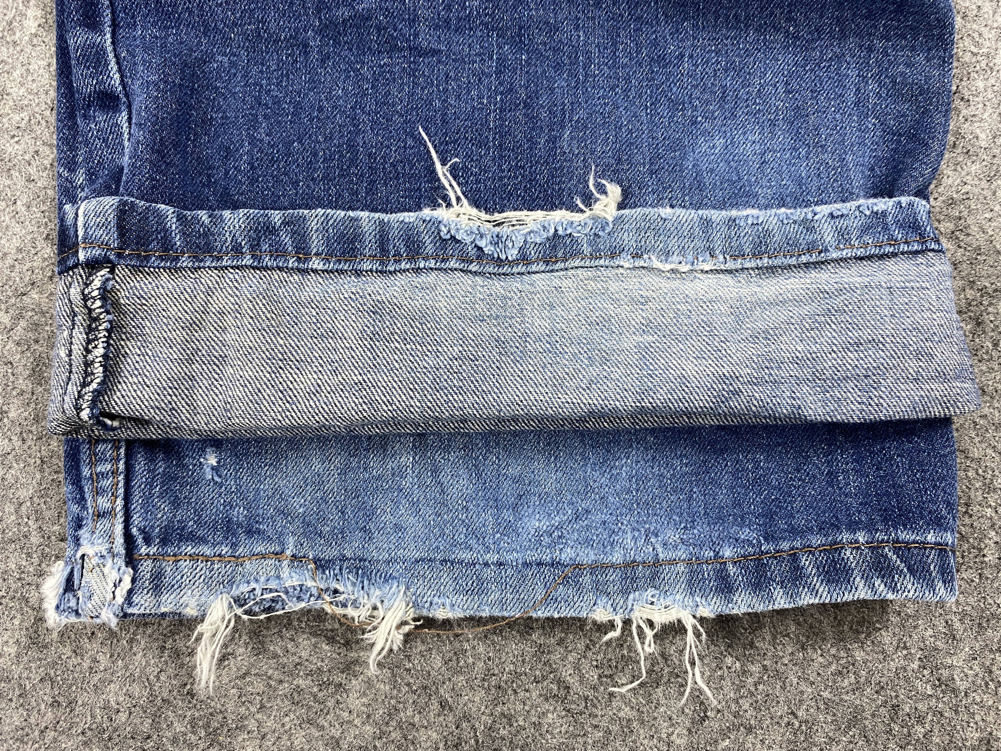Levi's Blue Vintage Levi's 569 Jeans 41x30 Denim -SJ011 Size US 41 - 10 Thumbnail
