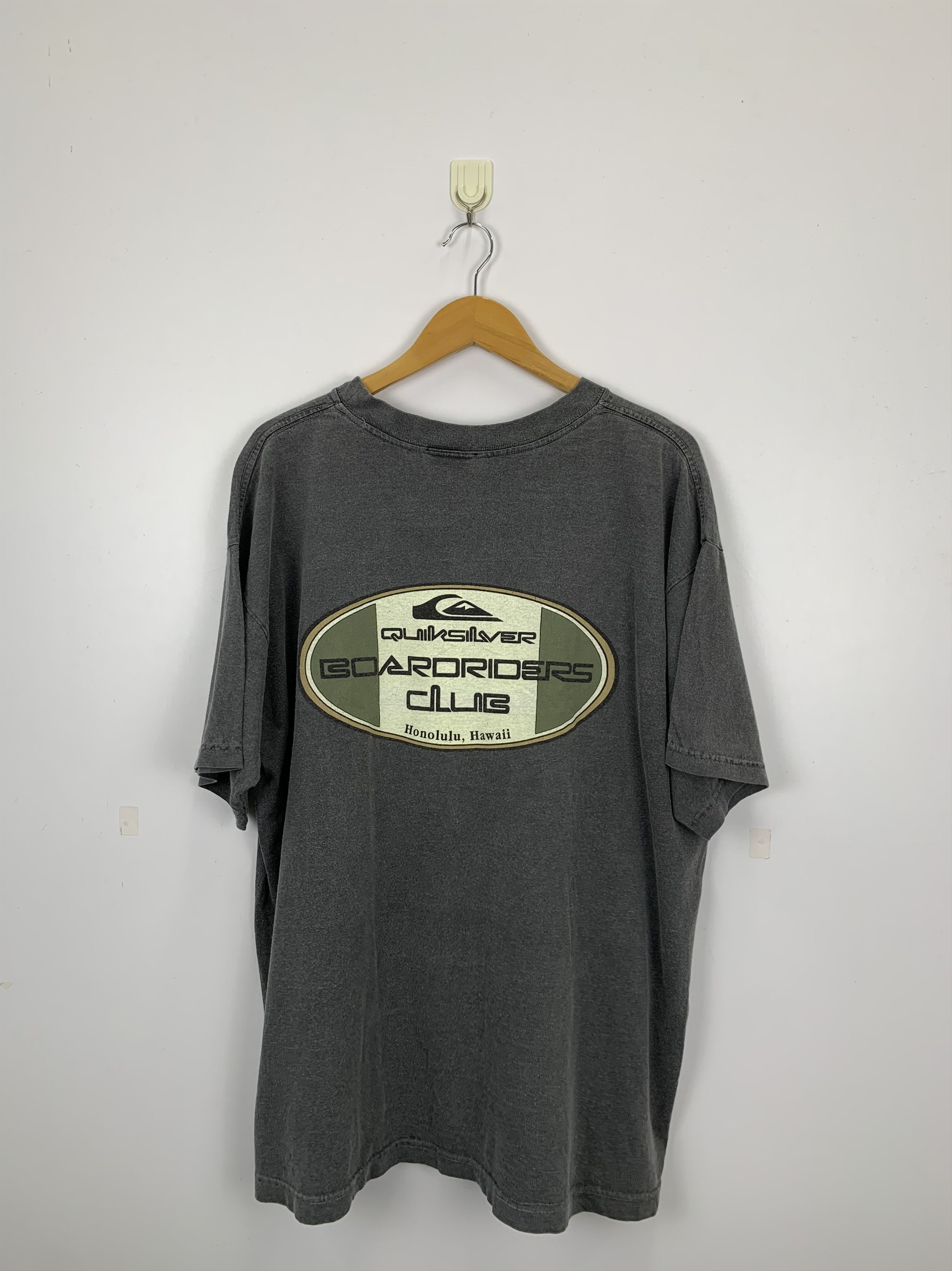 Quiksilver Vintage 90s Sun Faded Quiksilver Boardriders Club Tee TA0170 Size US M / EU 48-50 / 2 - 1 Thumbnail