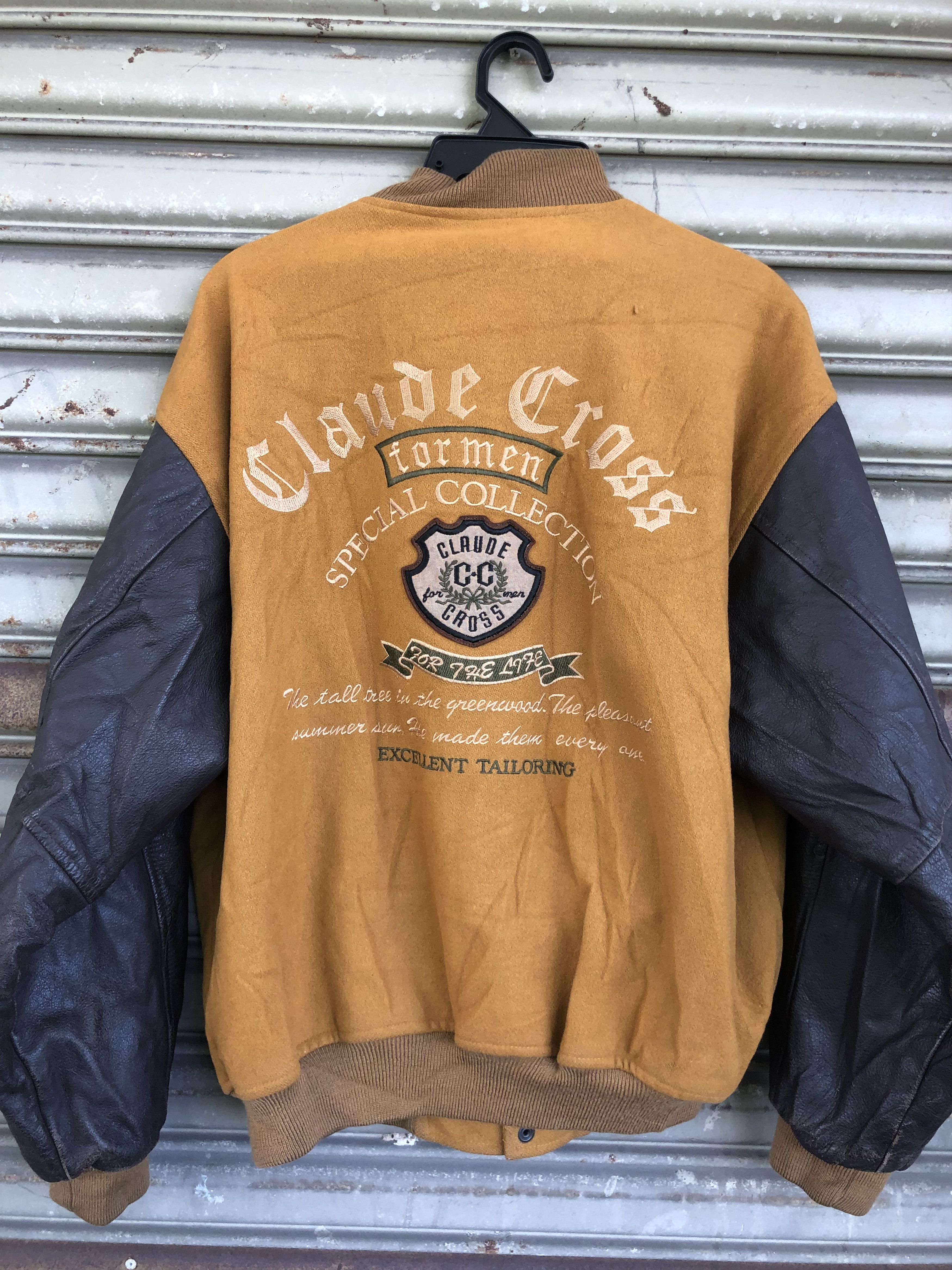 The Unbranded Brand Special collection Size US XL / EU 56 / 4 - 2 Thumbnail