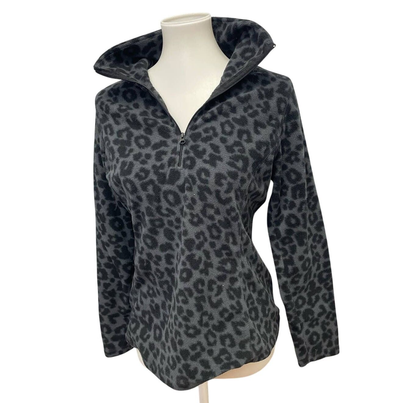 Old Navy Old Navy Womens Medium Leopard Spot Fleece Pullover Sweater Size M / US 6-8 / IT 42-44 - 1 Thumbnail