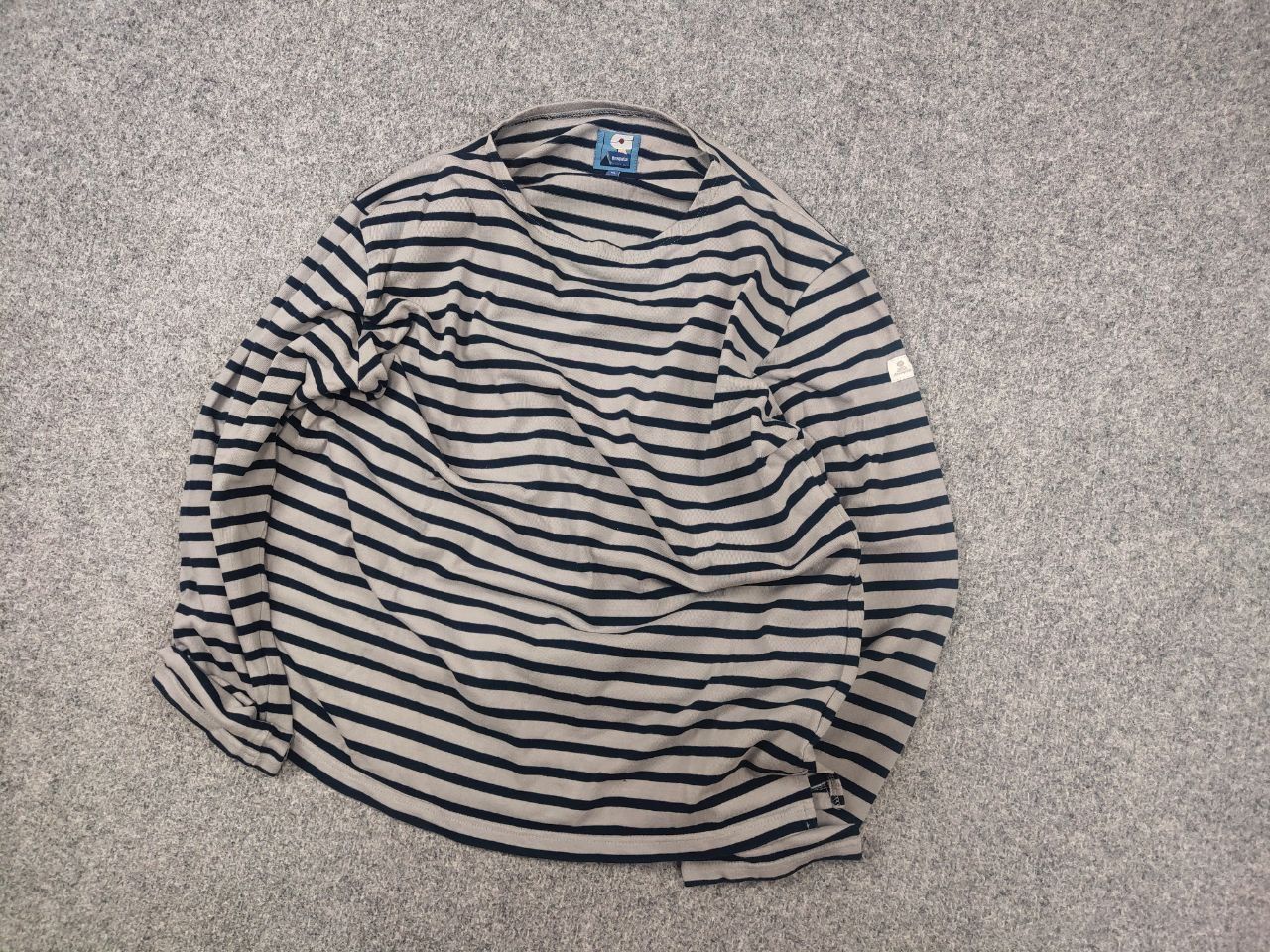 Vintage Mousqueton Mario Breton Top Long sleeve Gray Vintage France Size US L / EU 52-54 / 3 - 5 Thumbnail