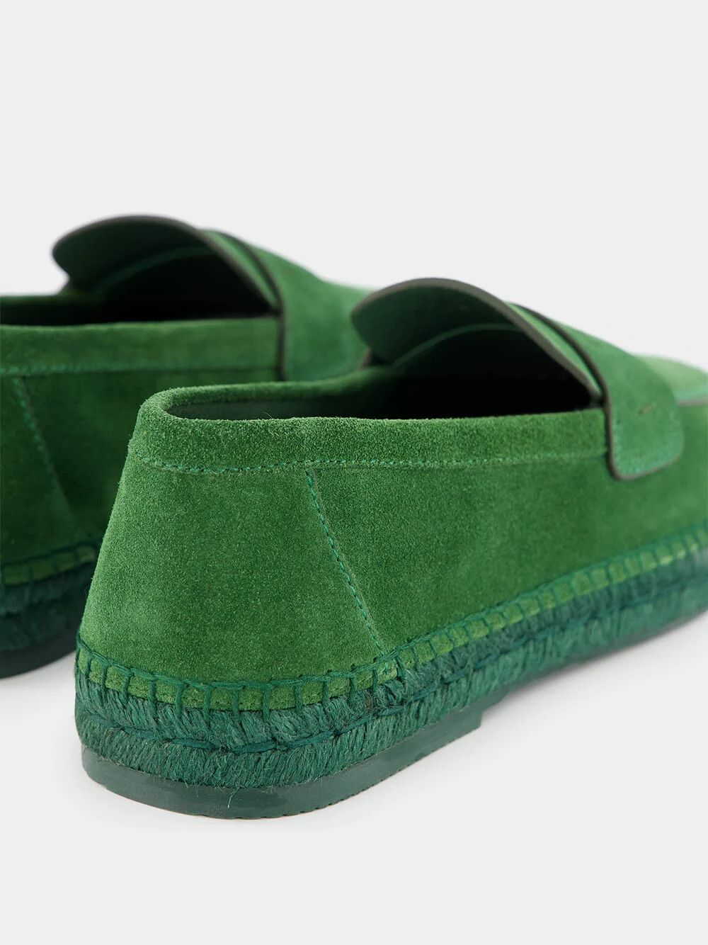 Salvatore Ferragamo o1s1rm0924 Suede Loafers in Green Size US 6 / EU 39 - 8 Thumbnail