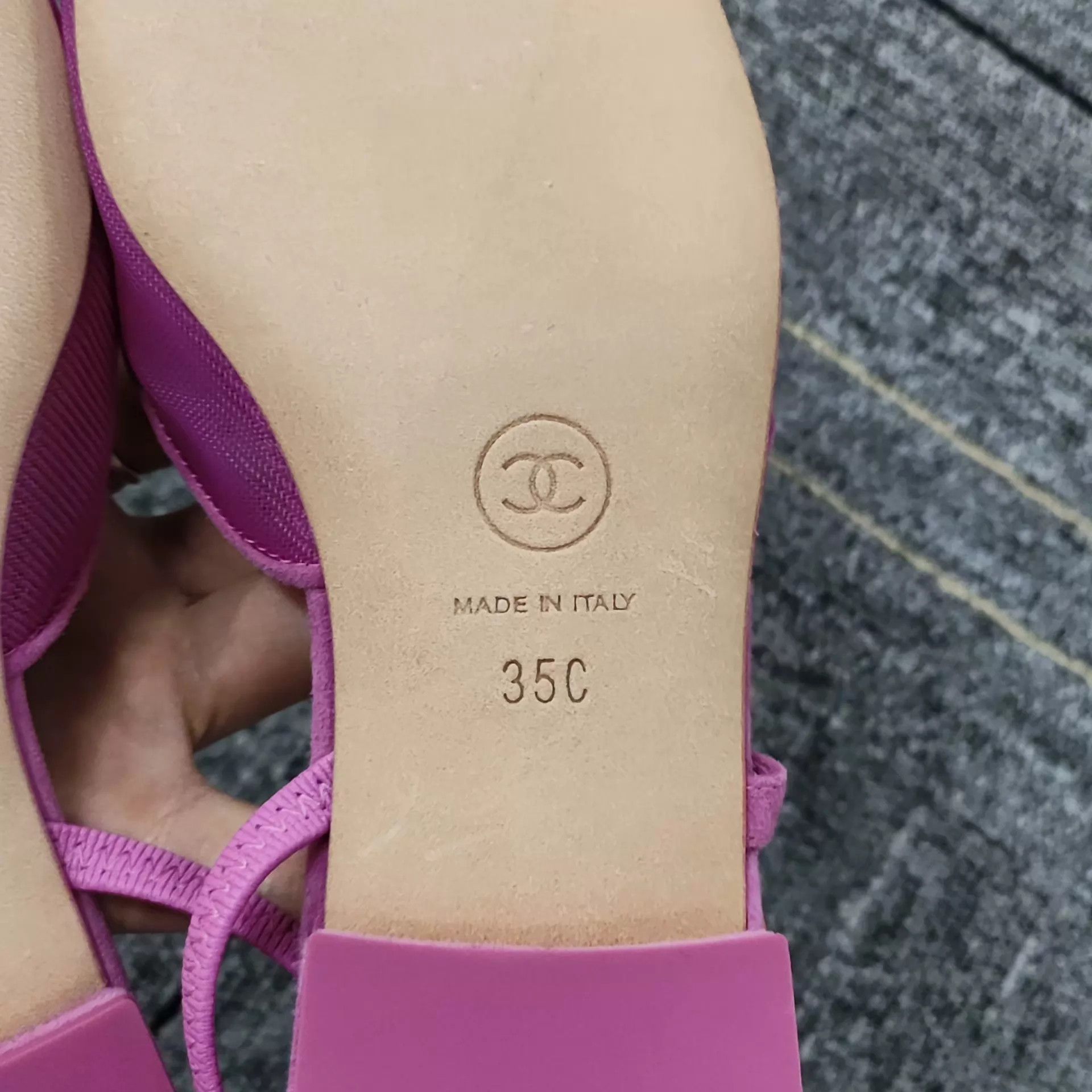 Chanel Chanel 22S Pointed Toe Ballet Sandals Hot Pink New EU35 Size US 4.5 / IT 34.5 - 4 Thumbnail