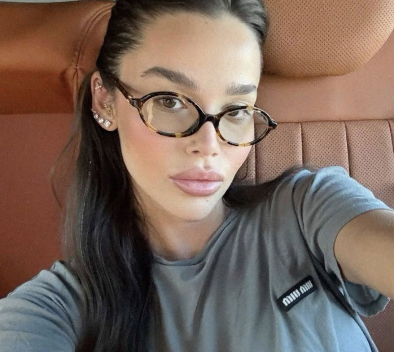 Miu Miu × Vintage NEW Miu Miu sunglasses MU 04ZS VAU-08N. Size ONE SIZE - 1 Thumbnail