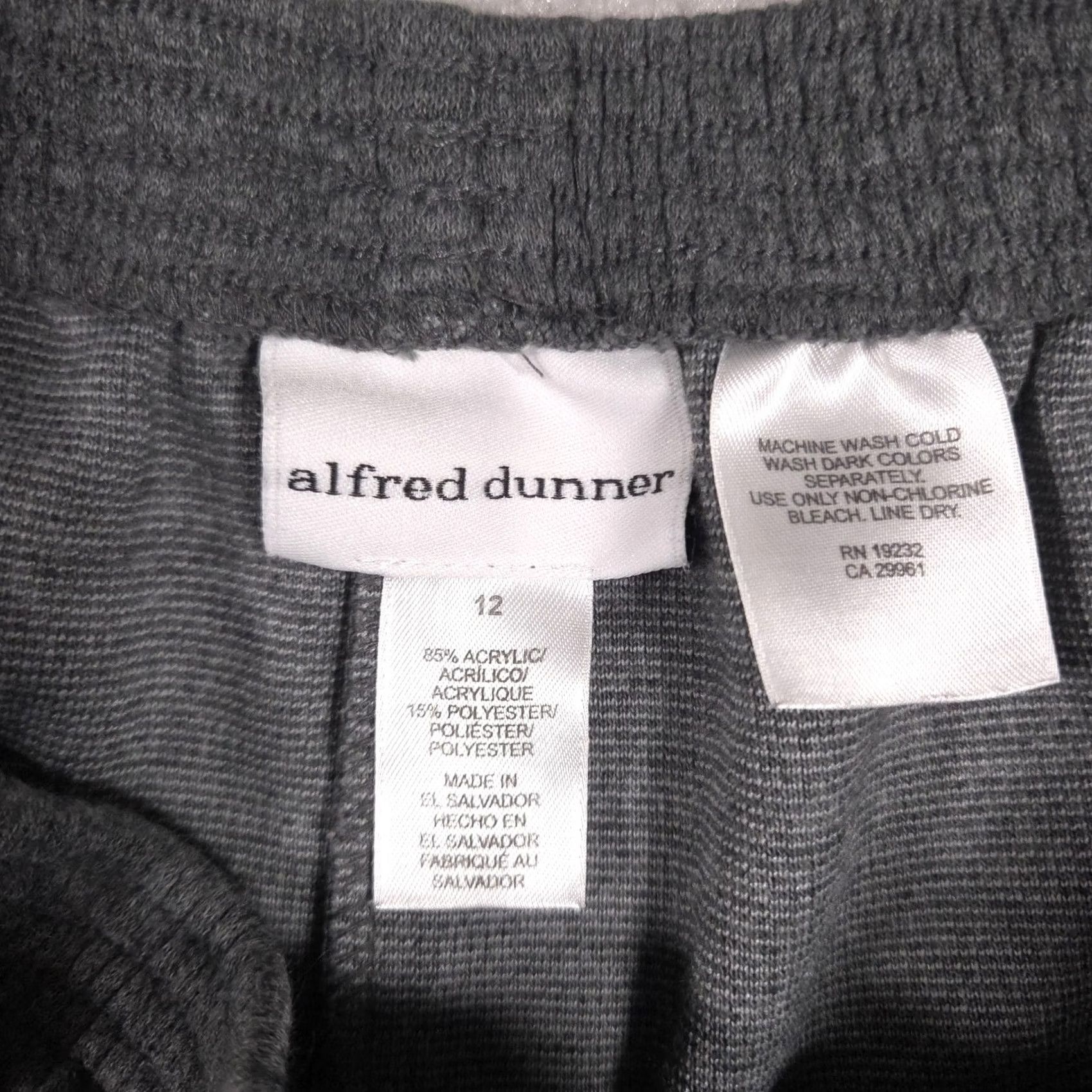Vintage Alfred Dunner Sweatpants Womens 12 Gray Knit Elastic Waist Pockets Straight Leg Regular Inseam 25.5 in Mens Womens Girls? Size 34" / US 12 / IT 48 - 5 Thumbnail