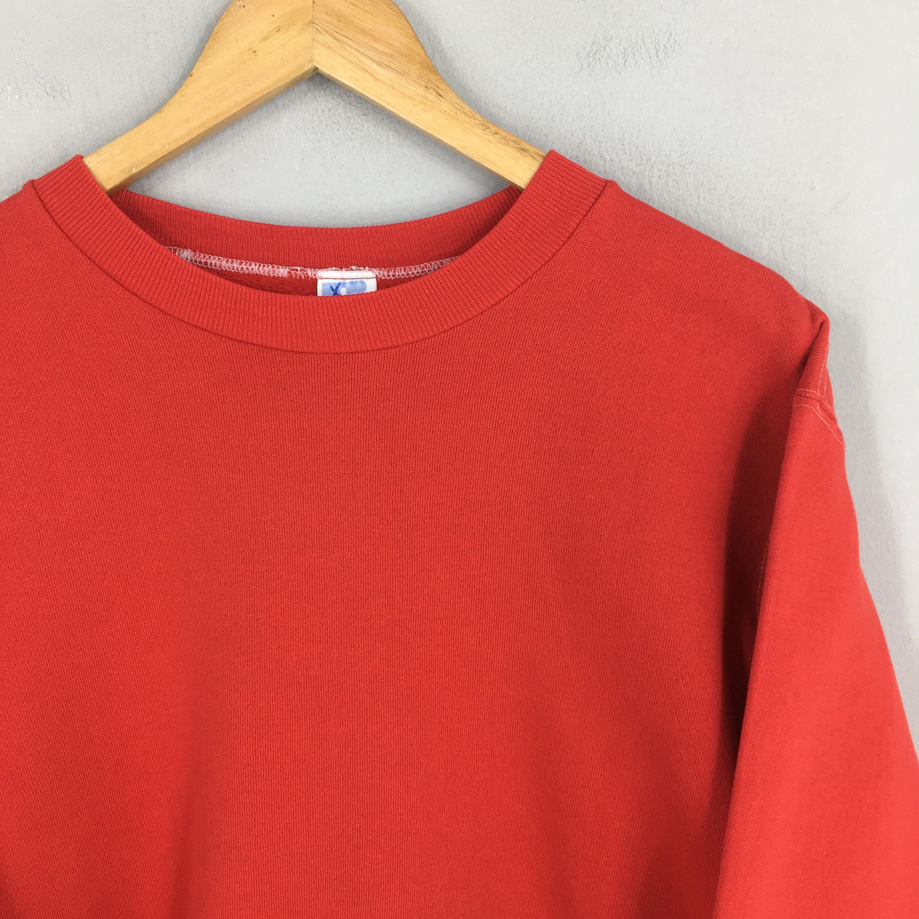 Russell Athletic × Vintage Vintage 90s Russell Athletic Plain Red Sweatshirt Medium Size US M / EU 48-50 / 2 - 2 Thumbnail